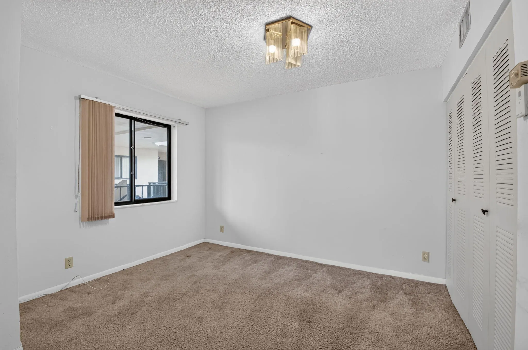 5250 LAS VERDES Circle #314