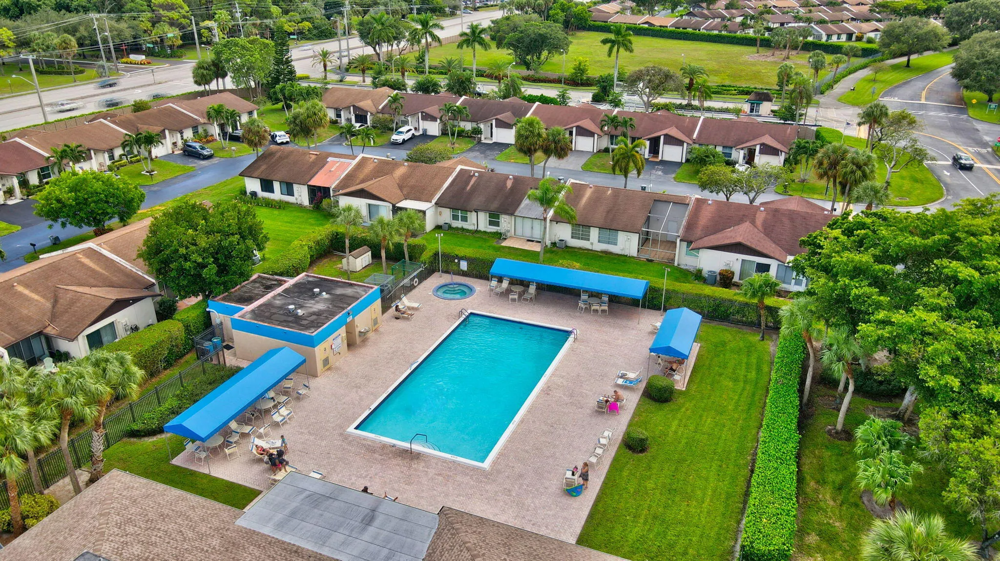5250 LAS VERDES Circle #314