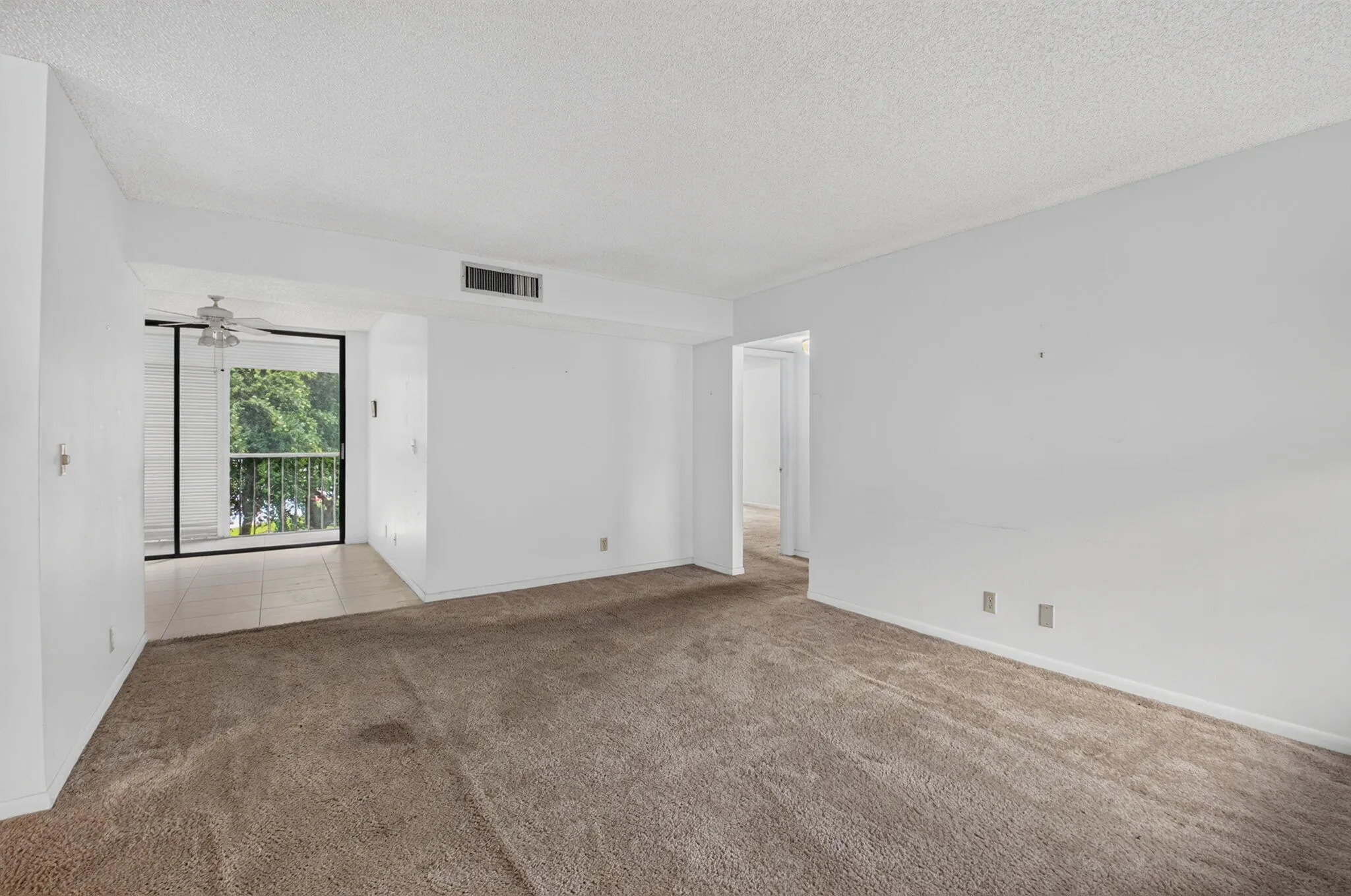 5250 LAS VERDES Circle #314