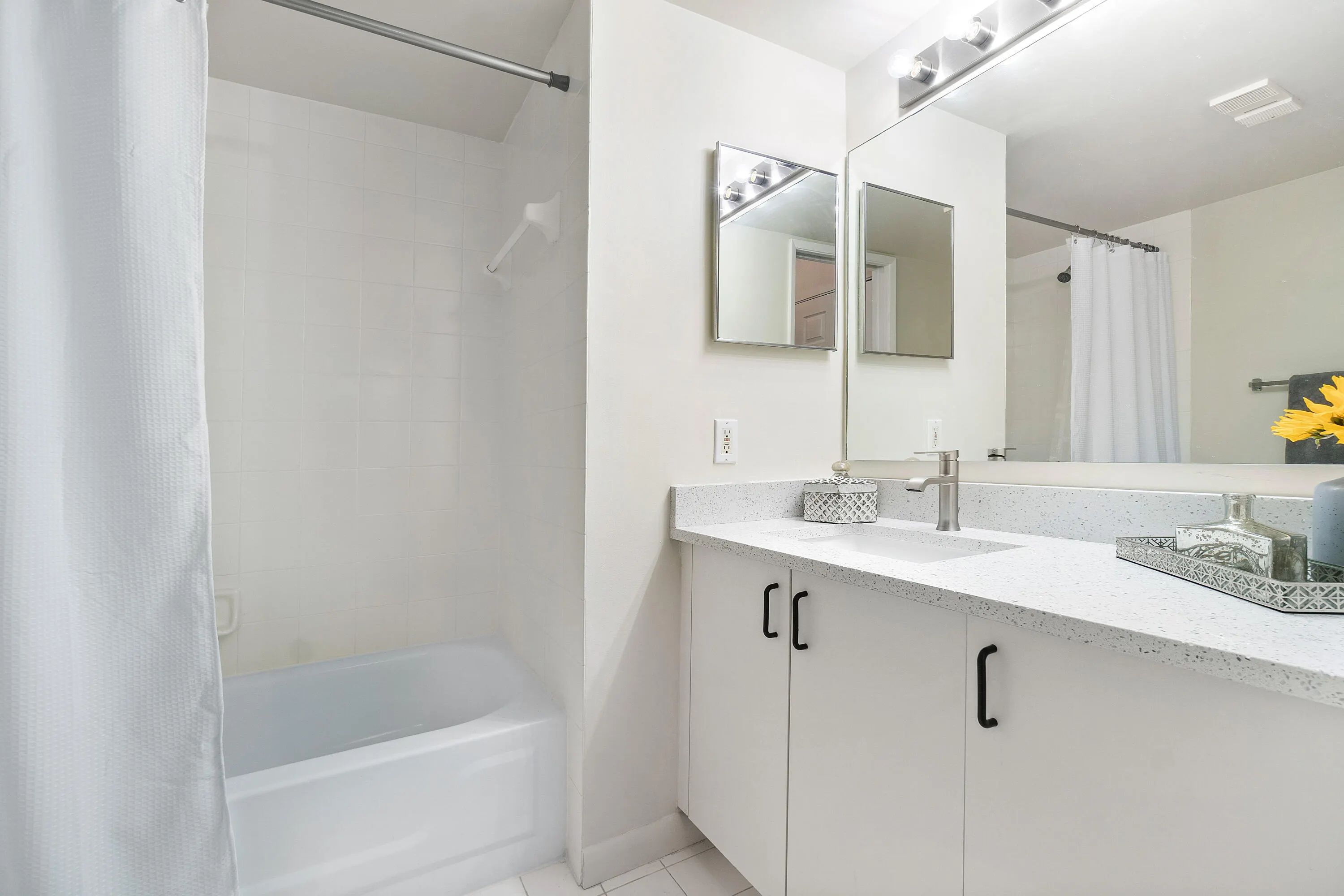 135 Yacht Club Way #209