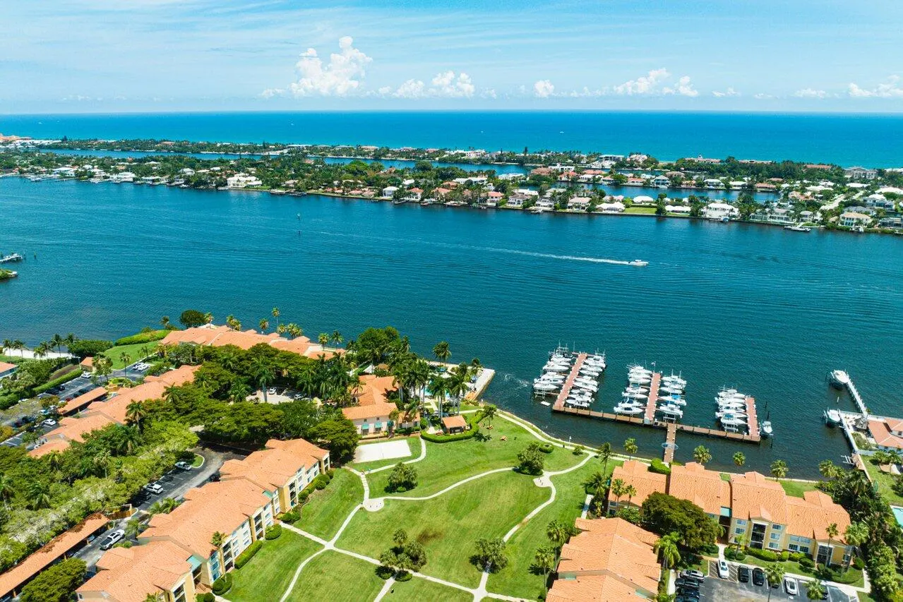 135 Yacht Club Way #209