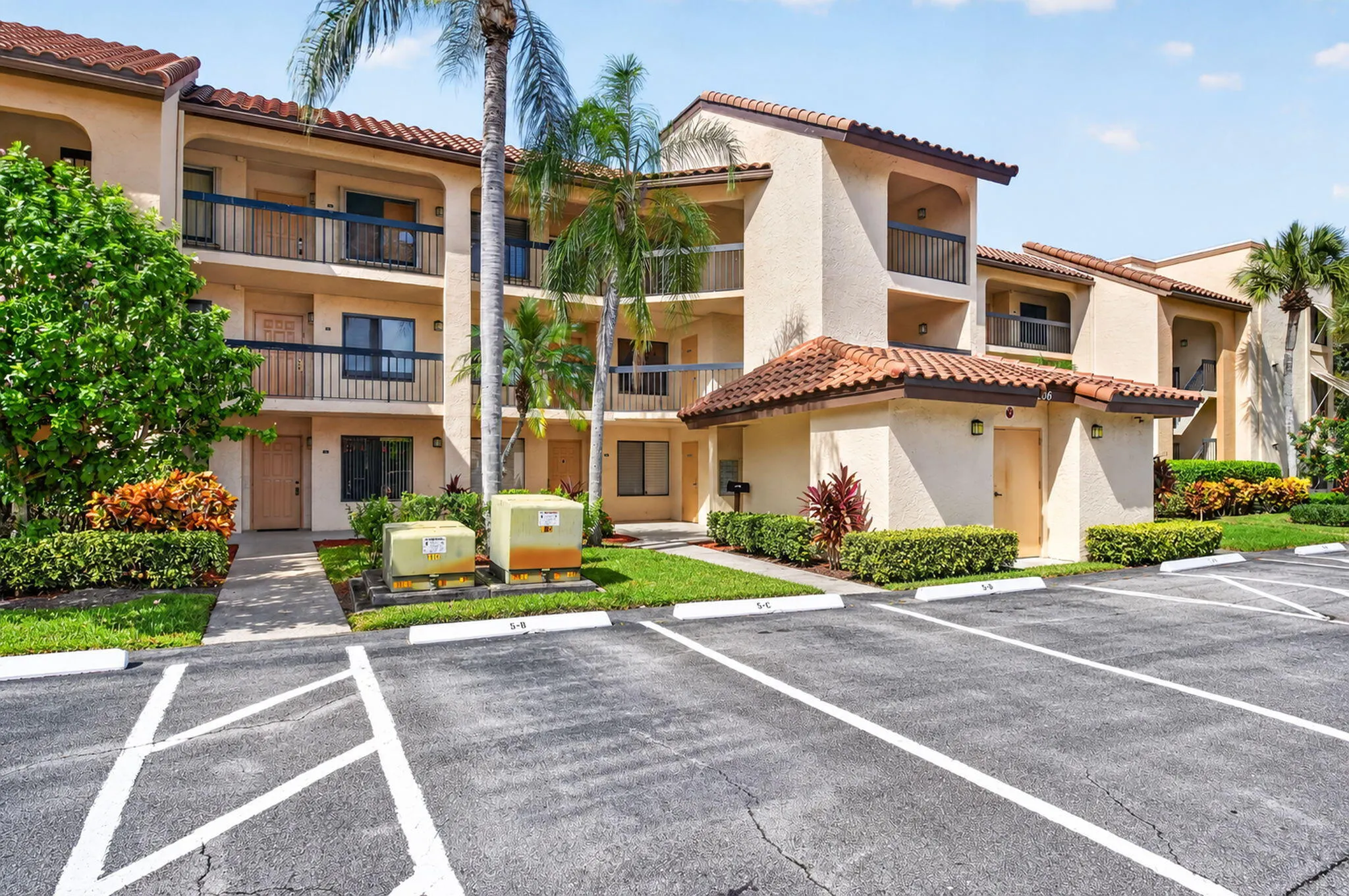10156 MANGROVE Drive #303