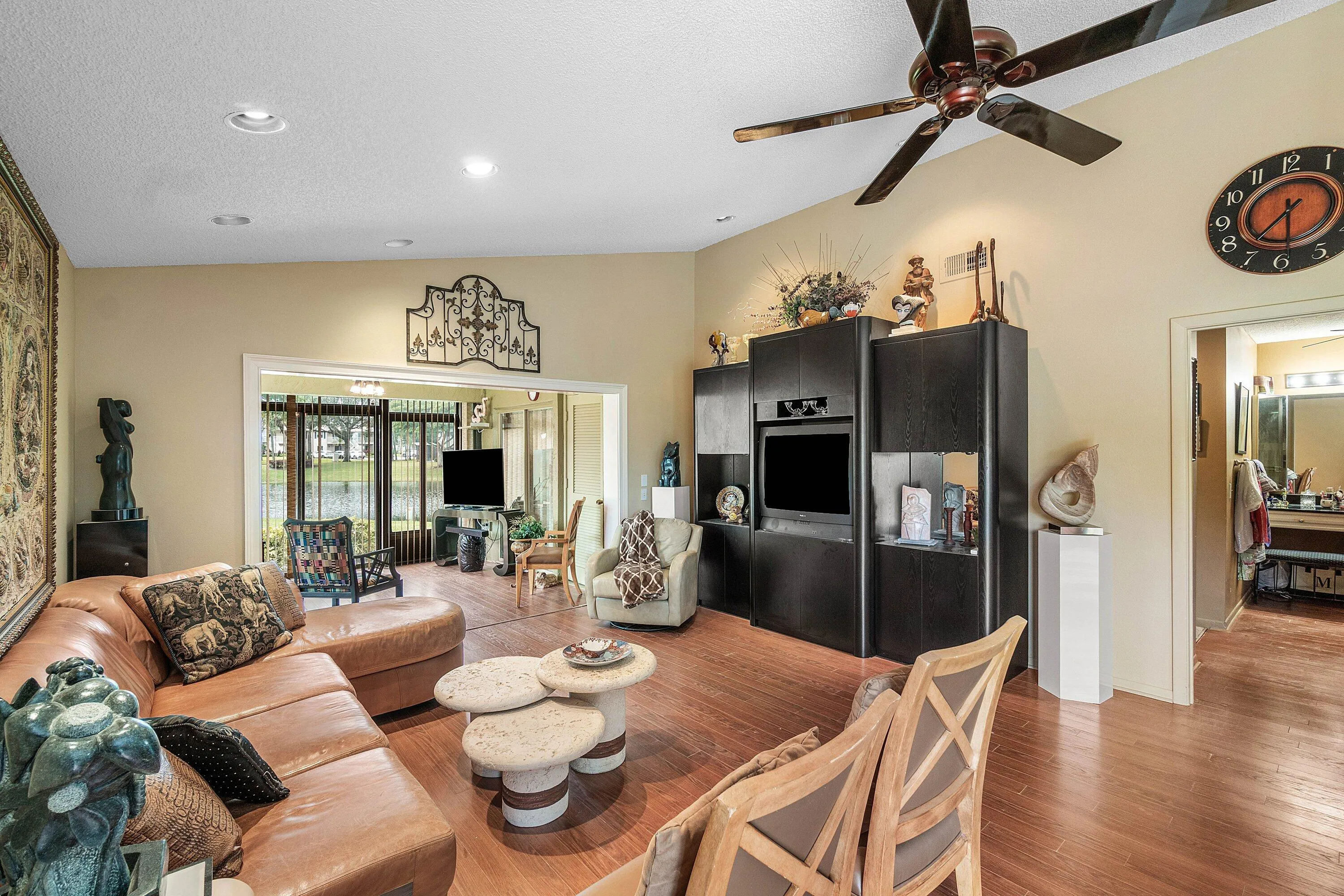 22 STRATFORD Drive E #22A