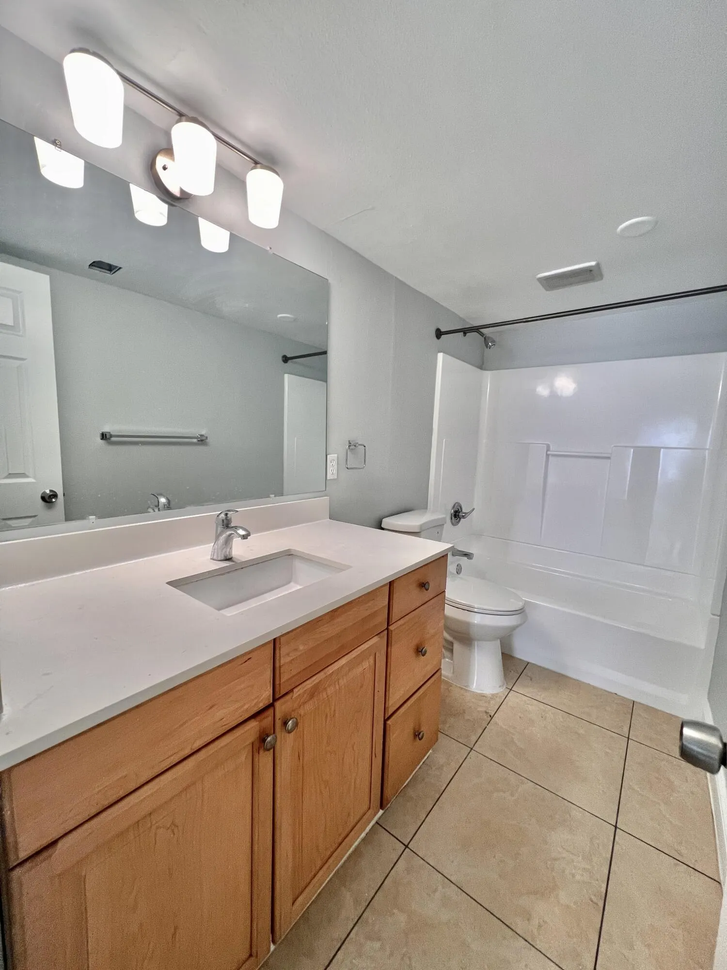 1500 N Congress Avenue #B35