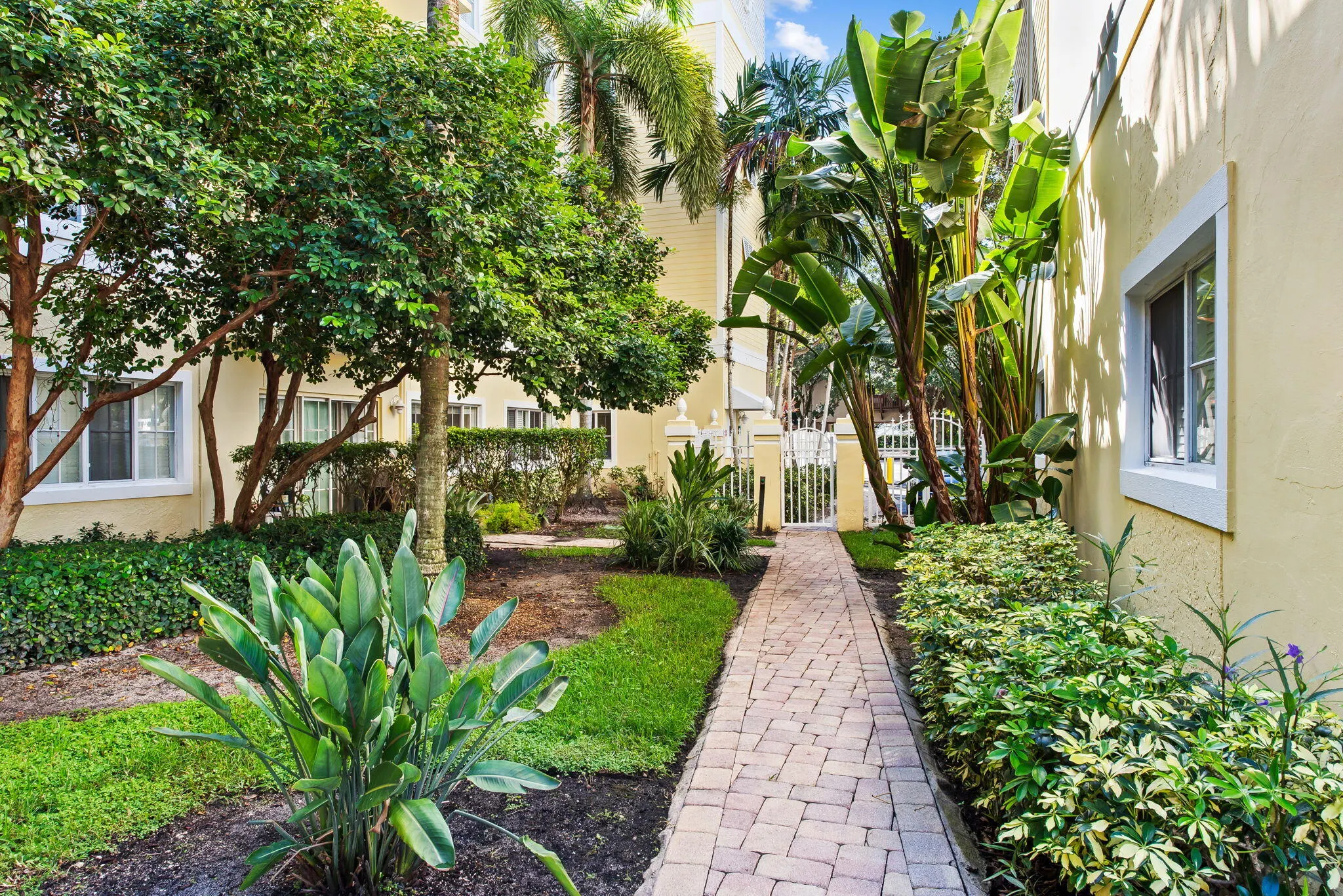 1515 E BROWARD Boulevard #401