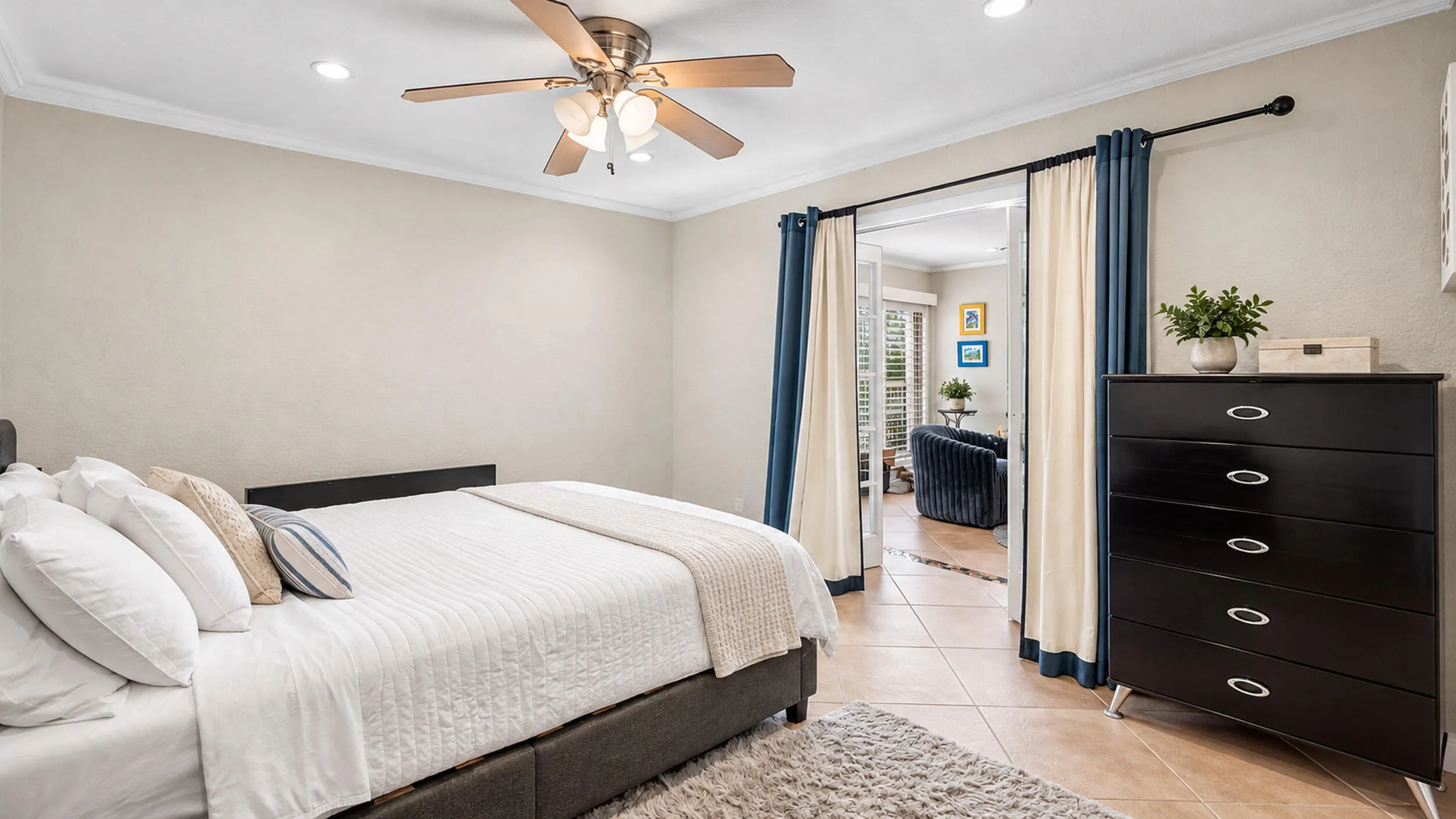 616 Executive Center Drive #206