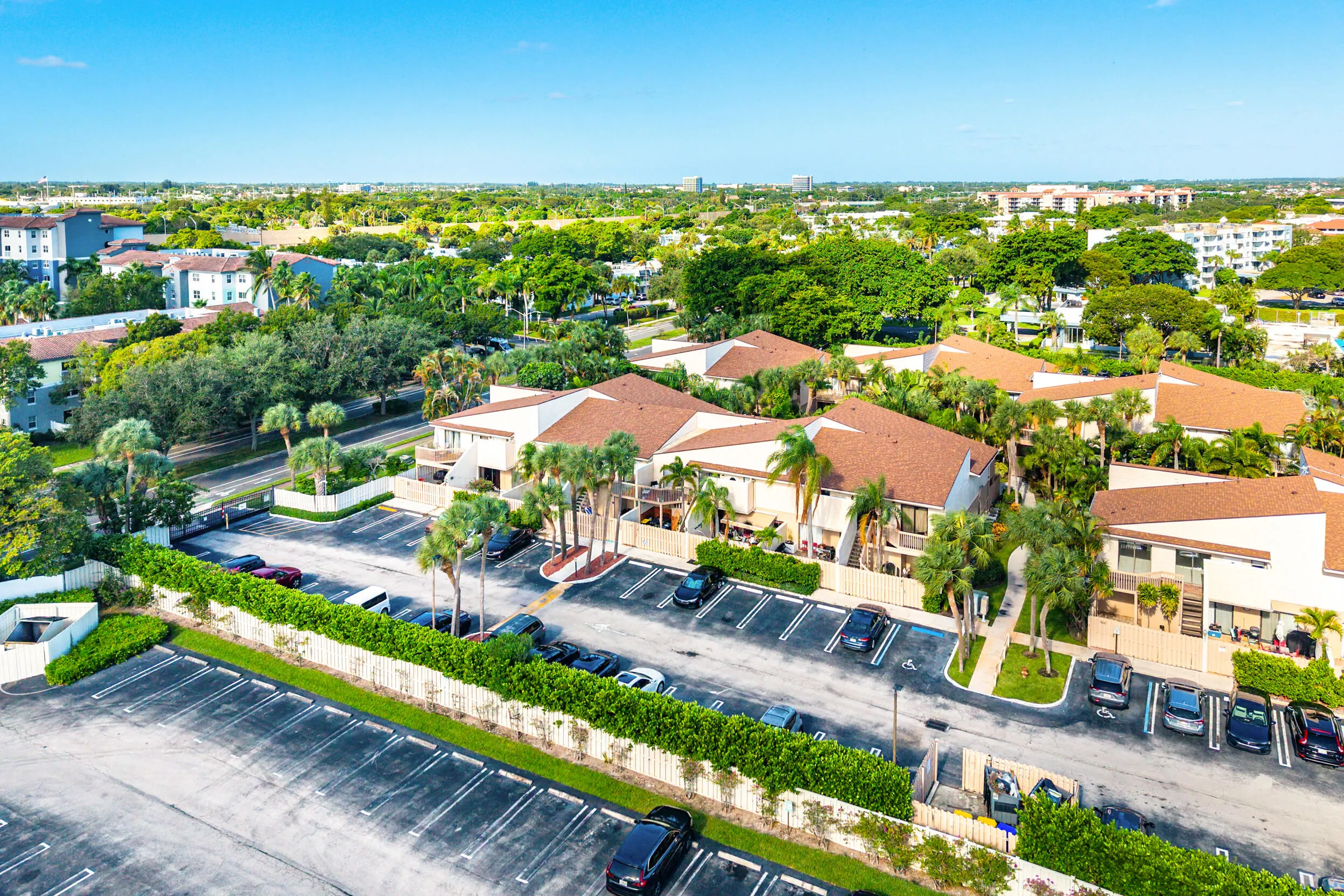 616 Executive Center Drive #206