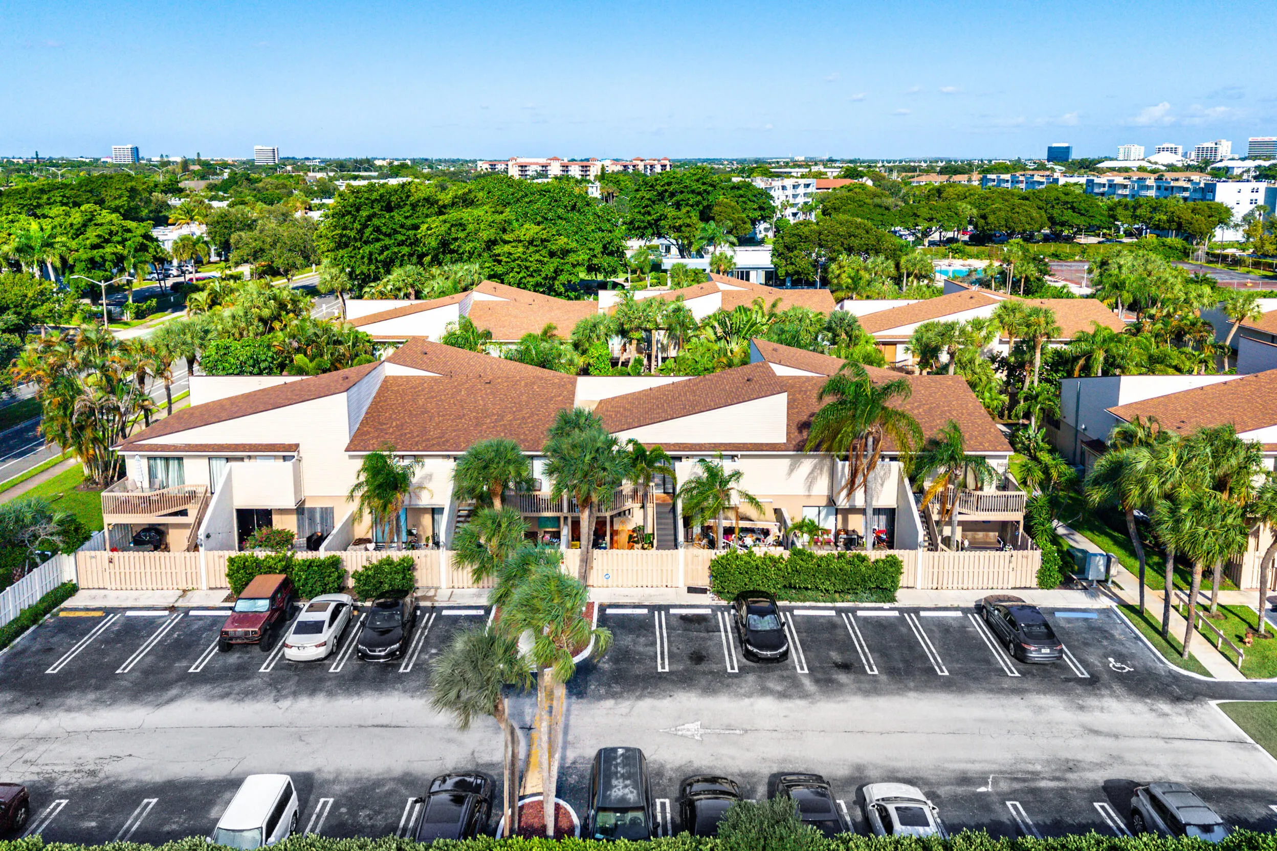 616 Executive Center Drive #206