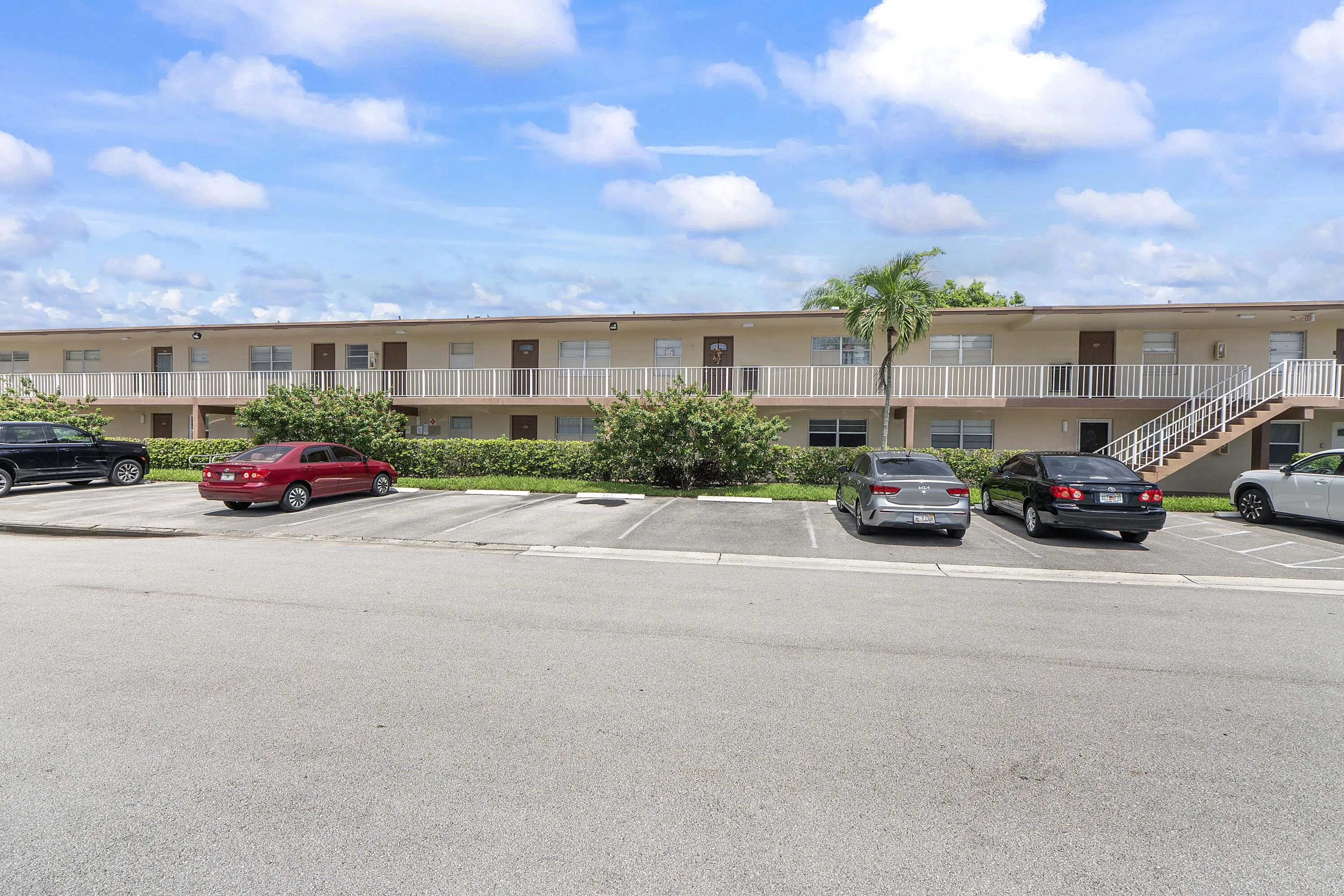 7505 NW 5TH Place #106