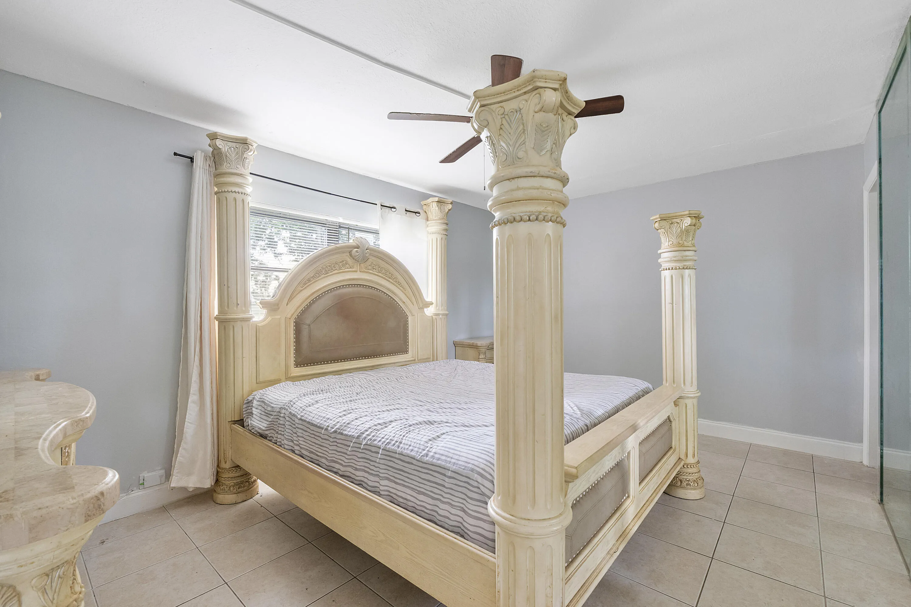 7505 NW 5TH Place #106