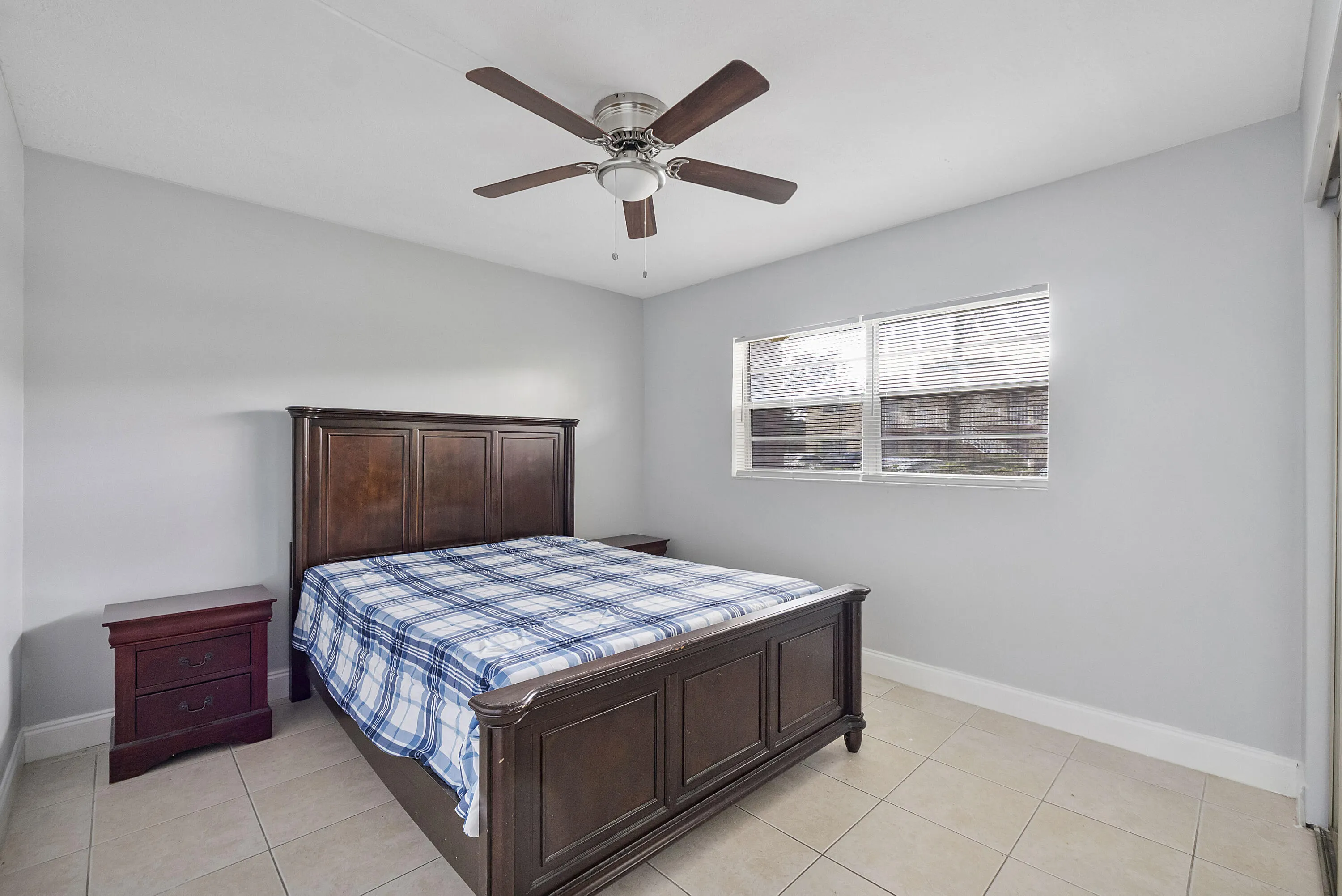 7505 NW 5TH Place #106
