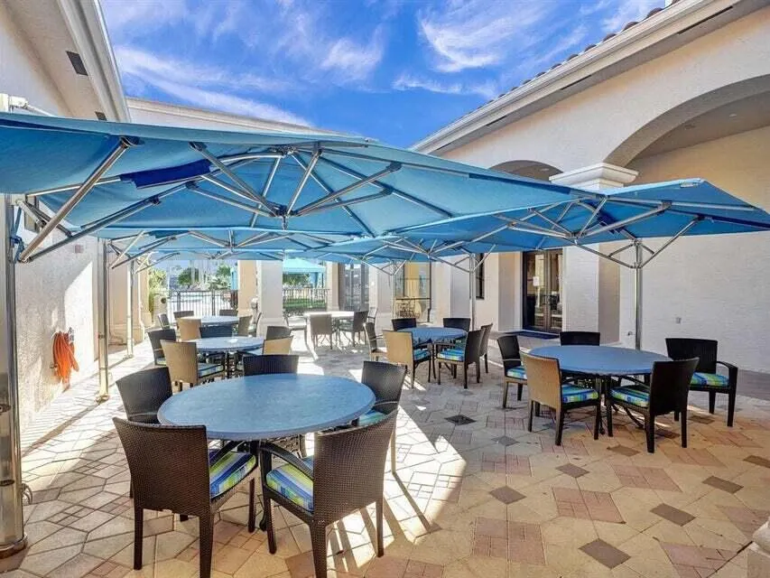 6874 Venidita Beach Drive