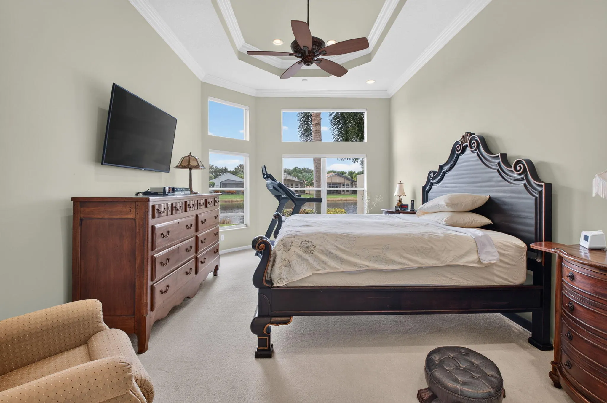 6874 Venidita Beach Drive