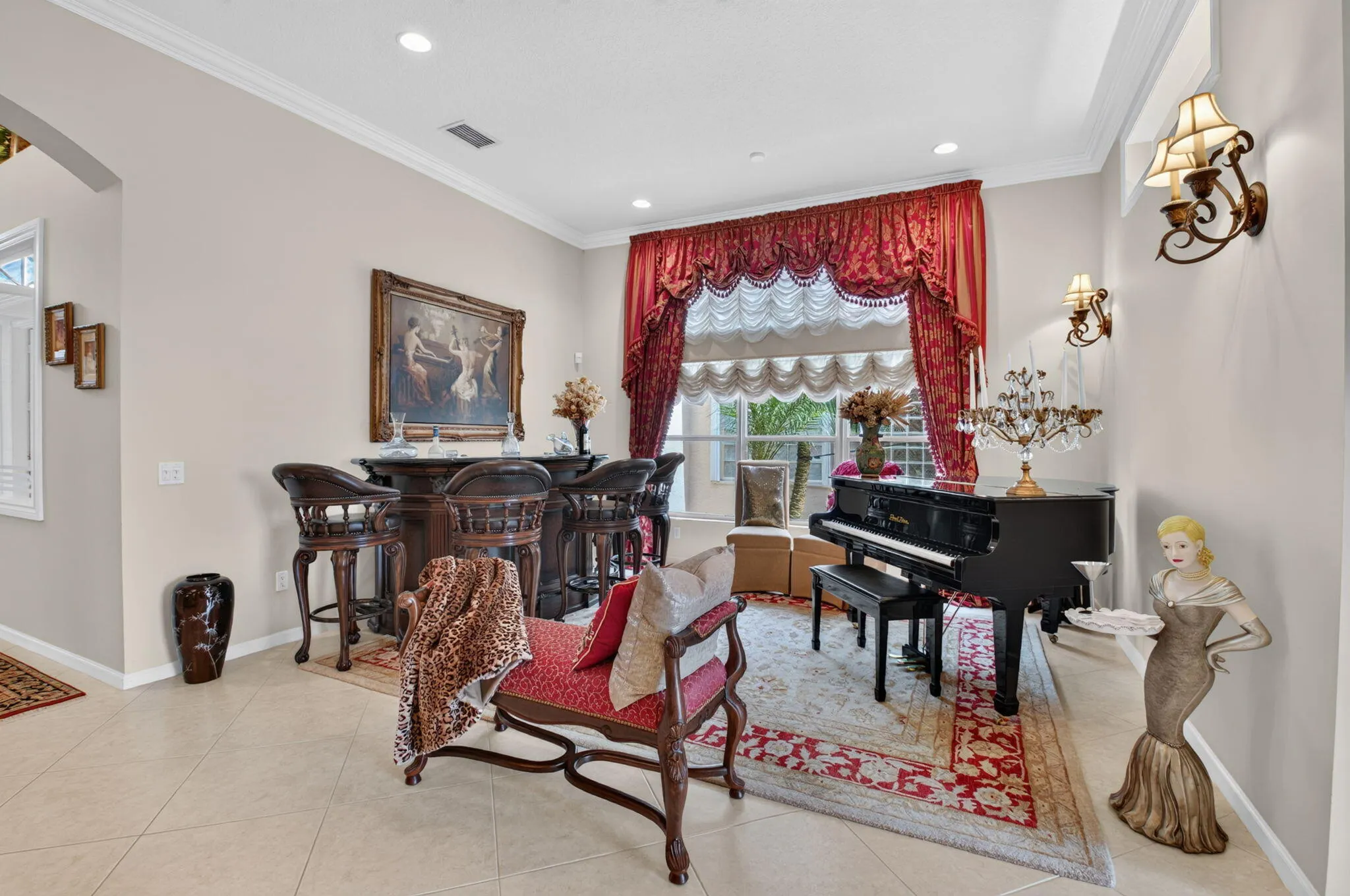6874 Venidita Beach Drive