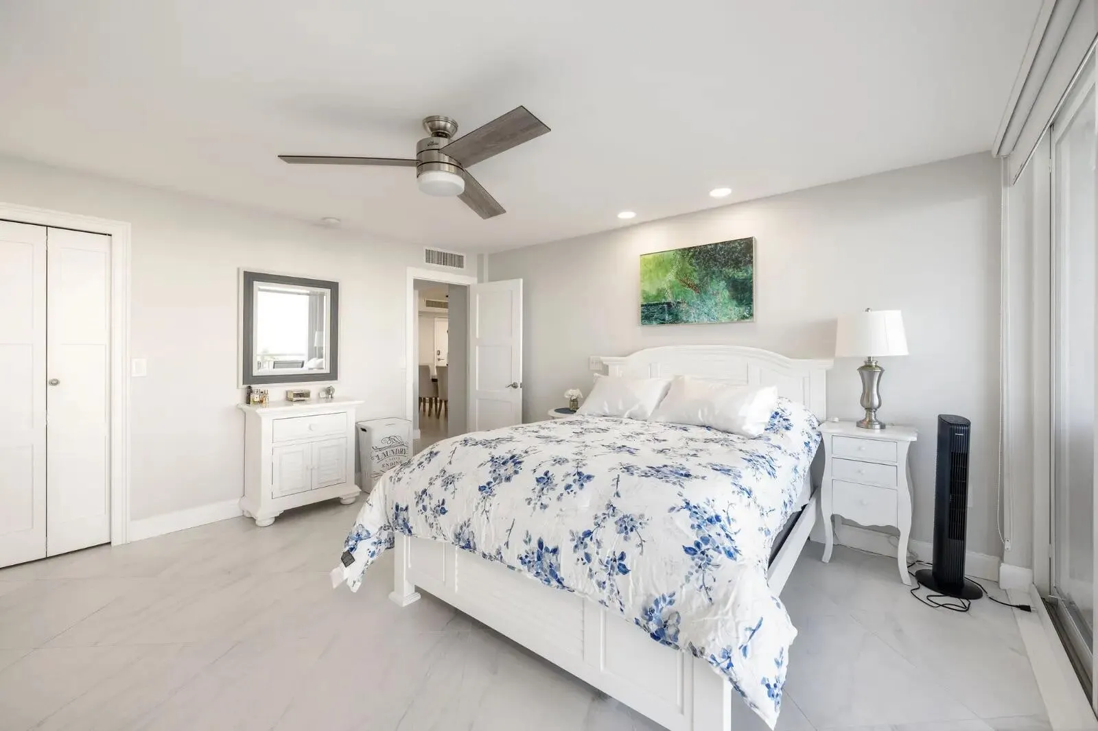3546 S OCEAN Boulevard #527