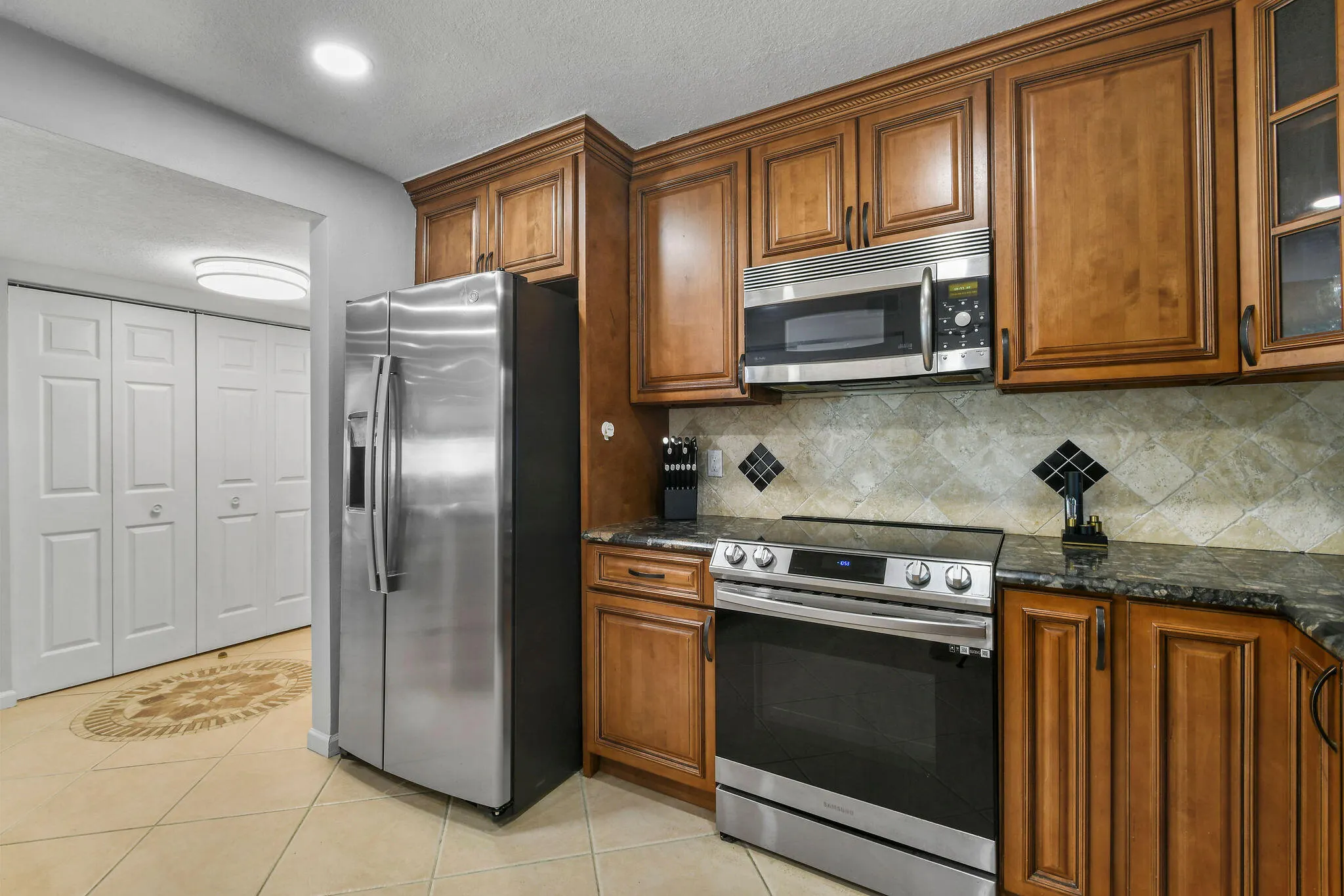 801 Lake Shore Drive #109