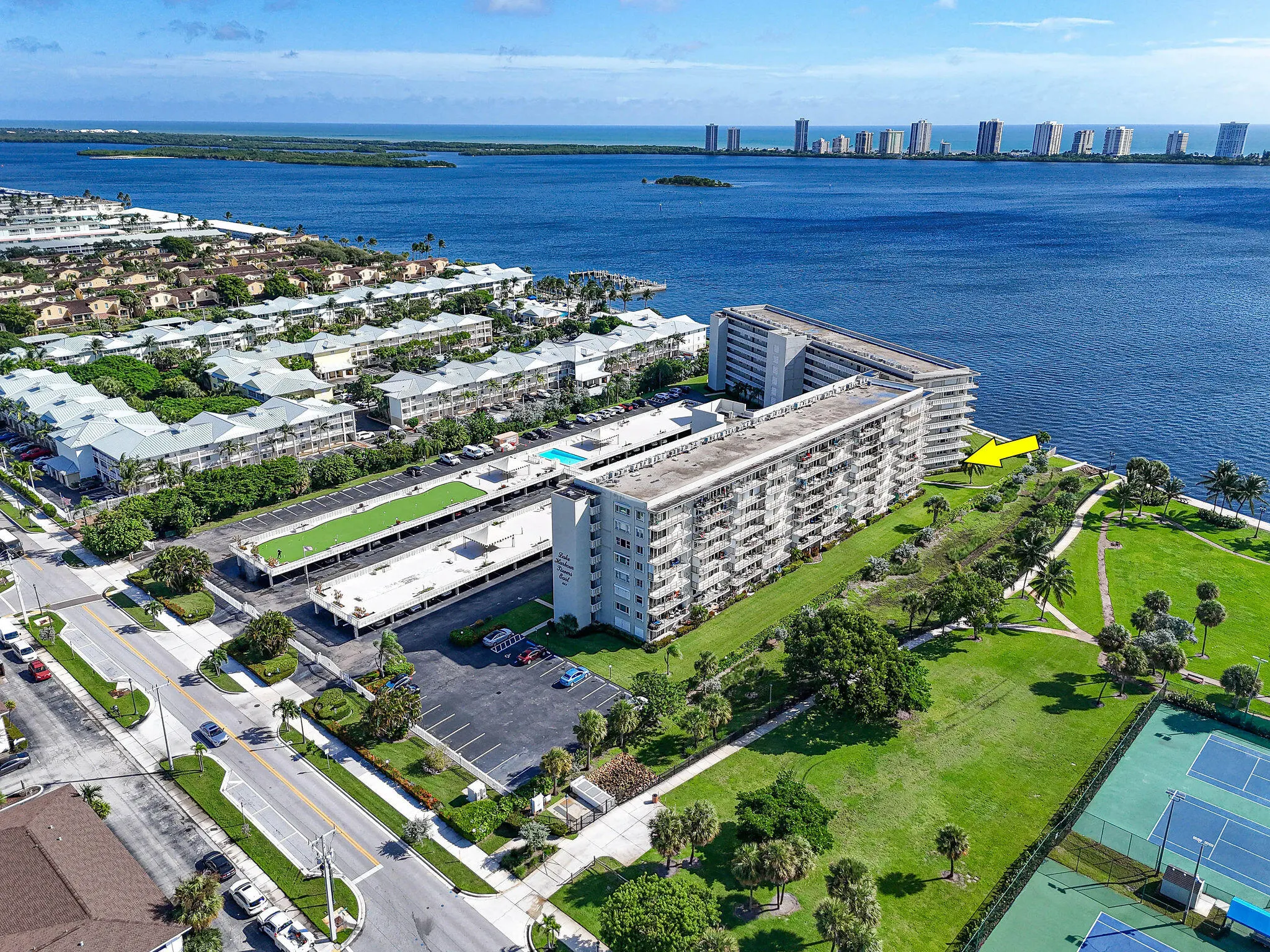 801 Lake Shore Drive #109