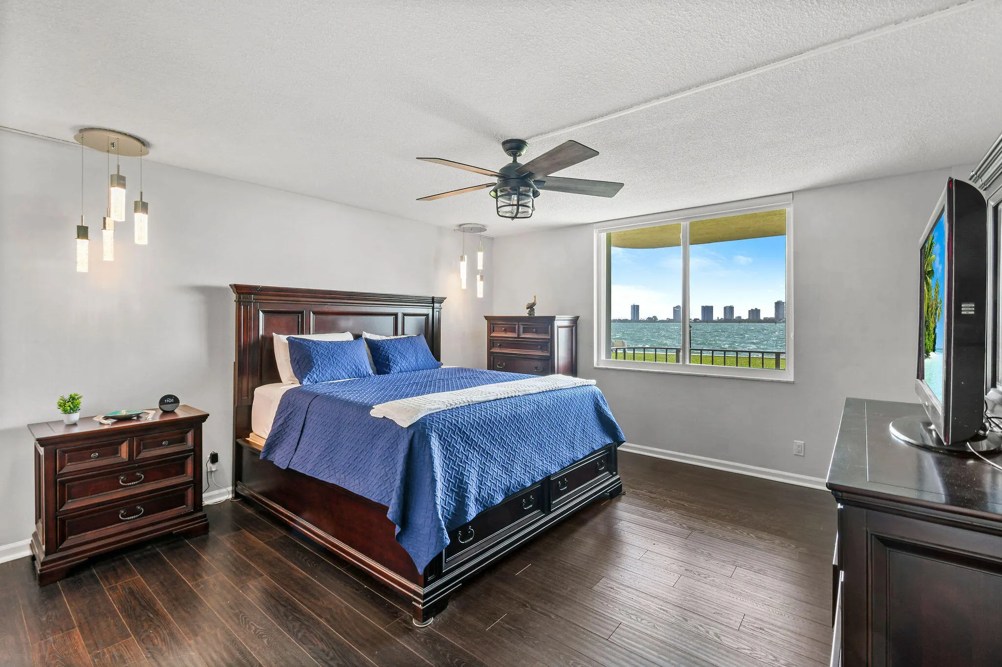 801 Lake Shore Drive #109
