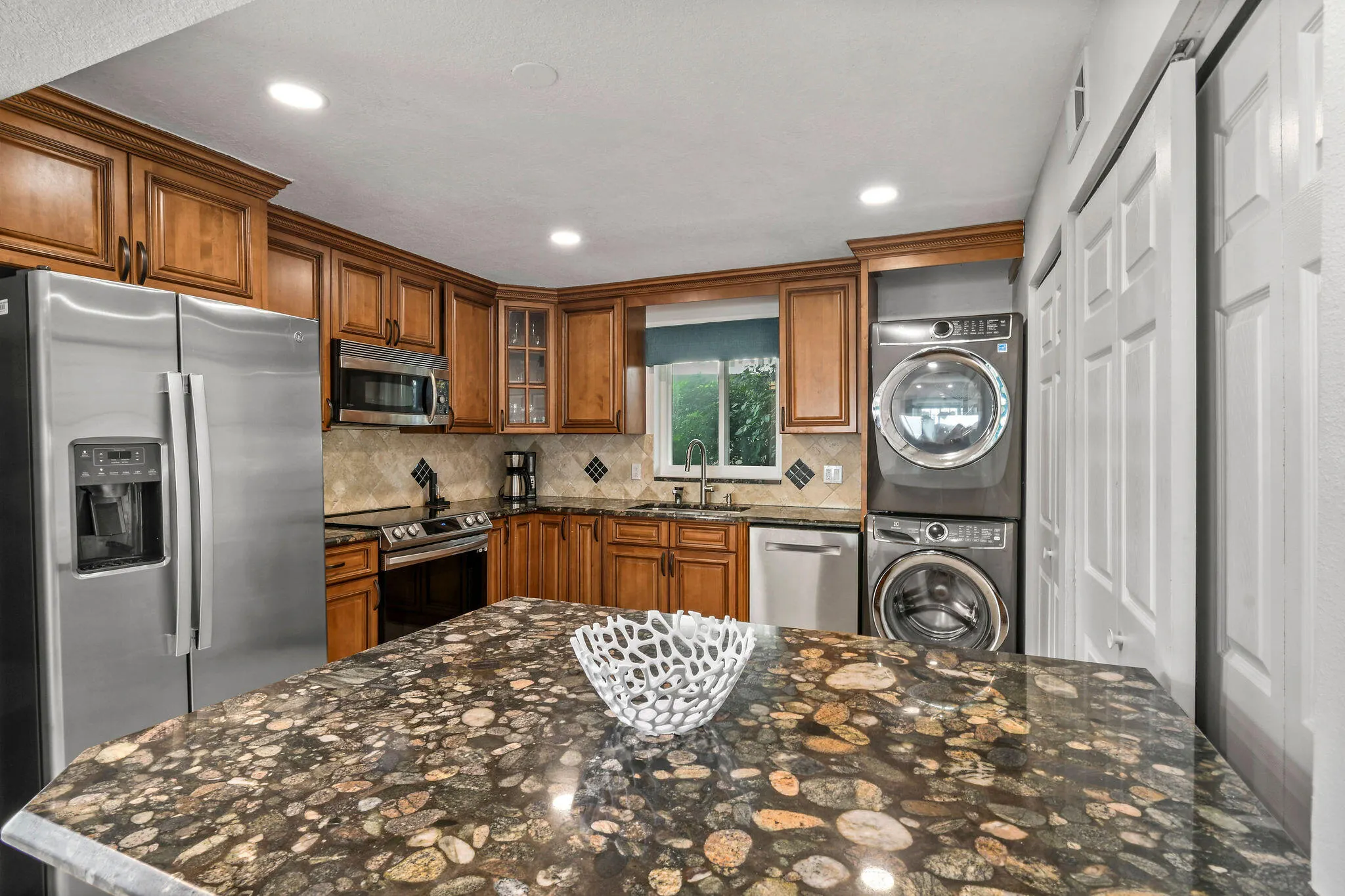 801 Lake Shore Drive #109