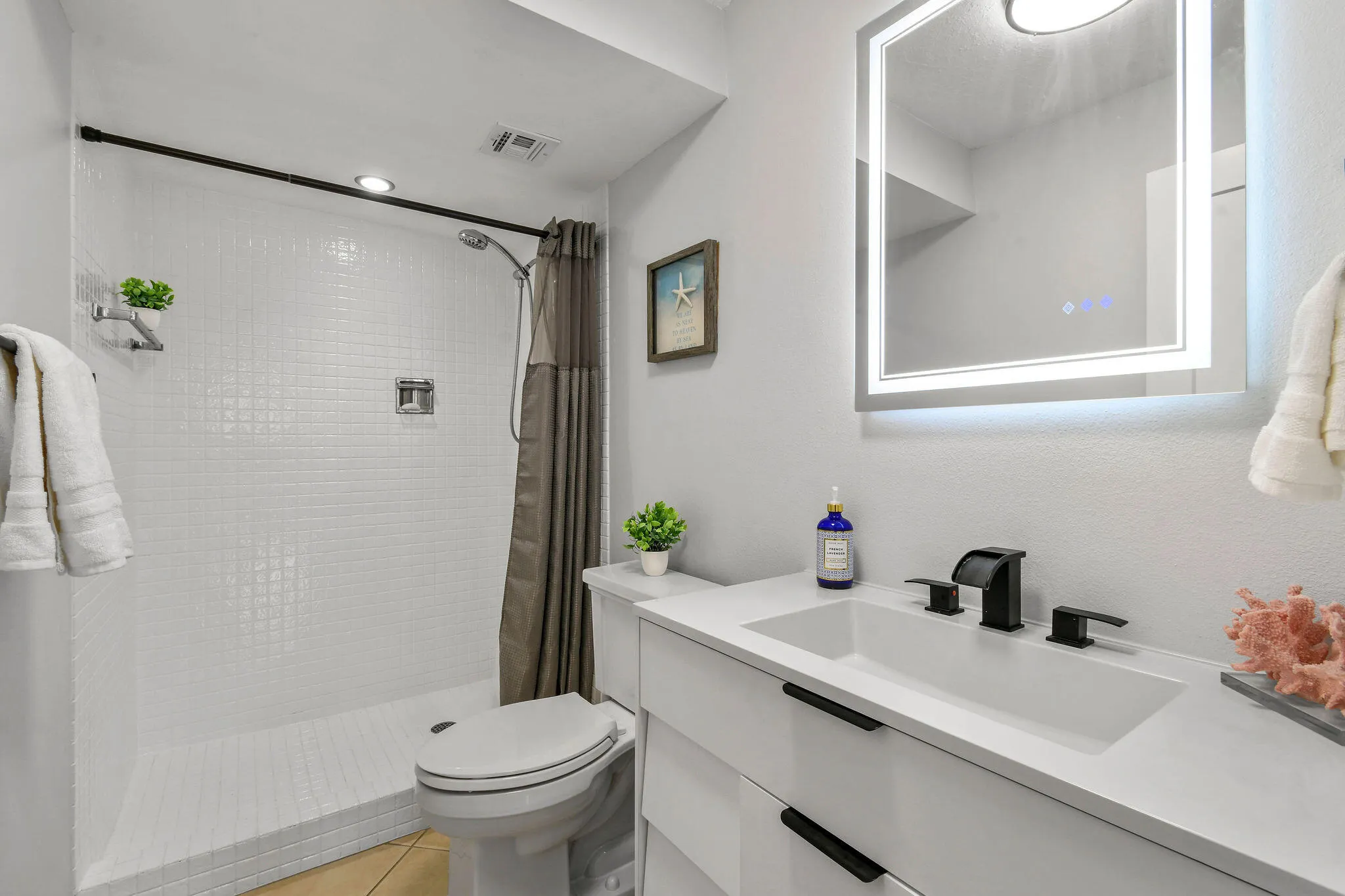 801 Lake Shore Drive #109