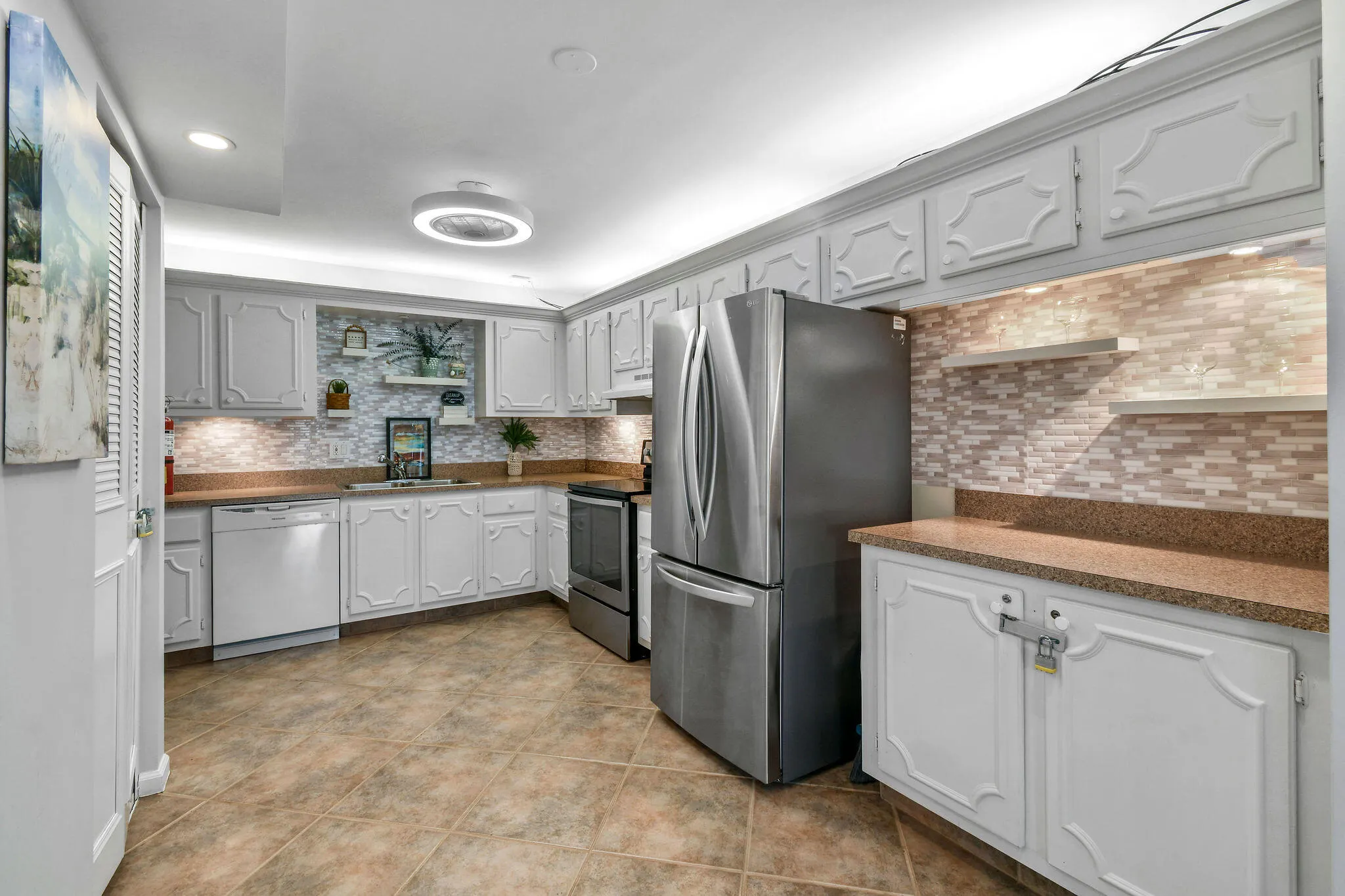 801 Lake Shore Drive #109