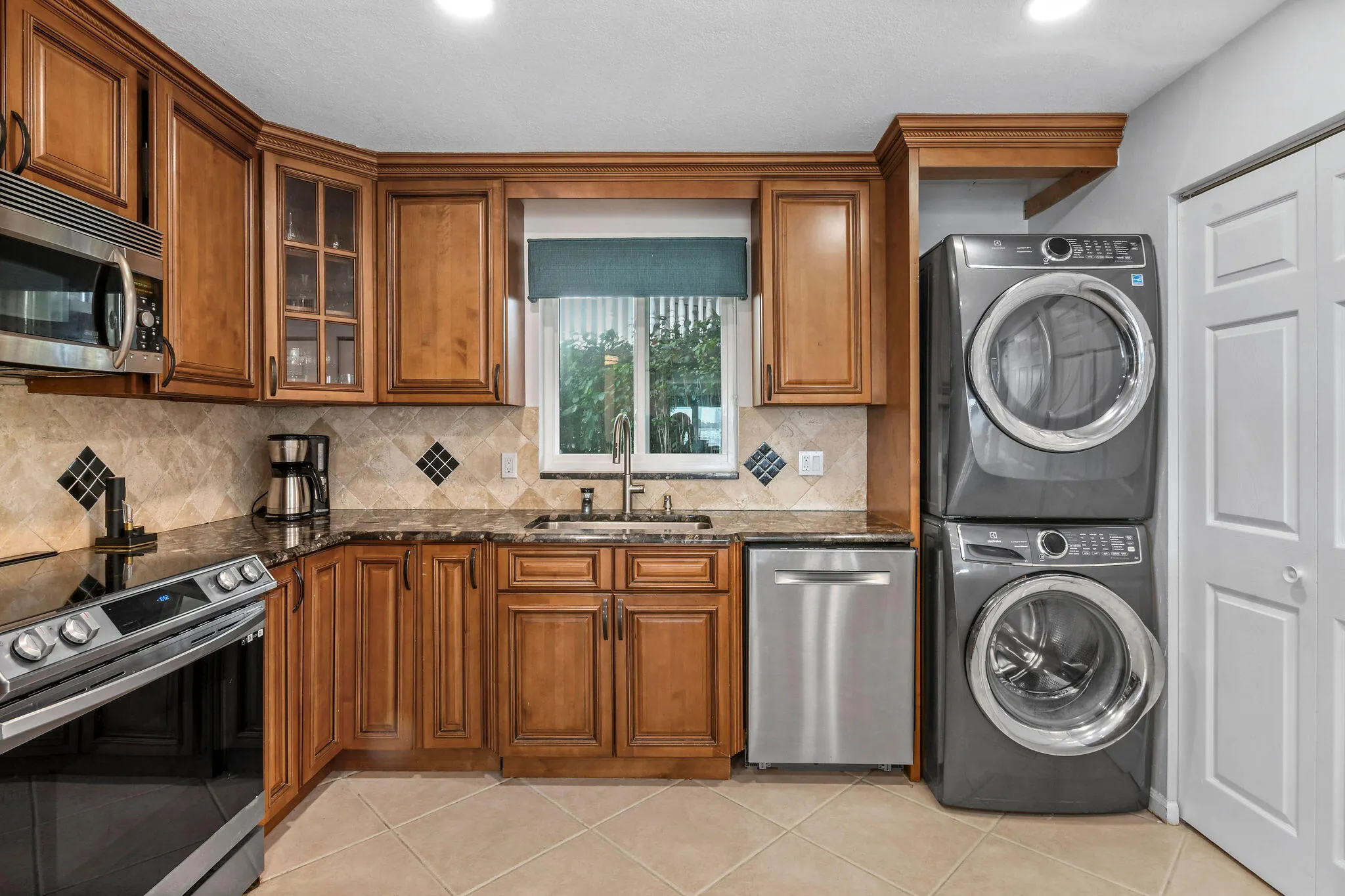 801 Lake Shore Drive #109