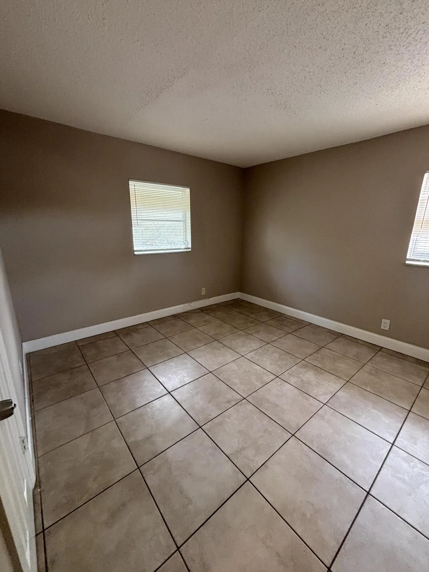 1550 NW 15TH Street #6