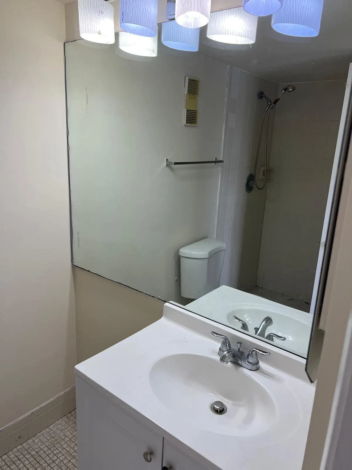 8600 N Sherman Circle #502