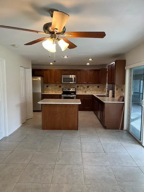 153 MEADOWLARK Drive