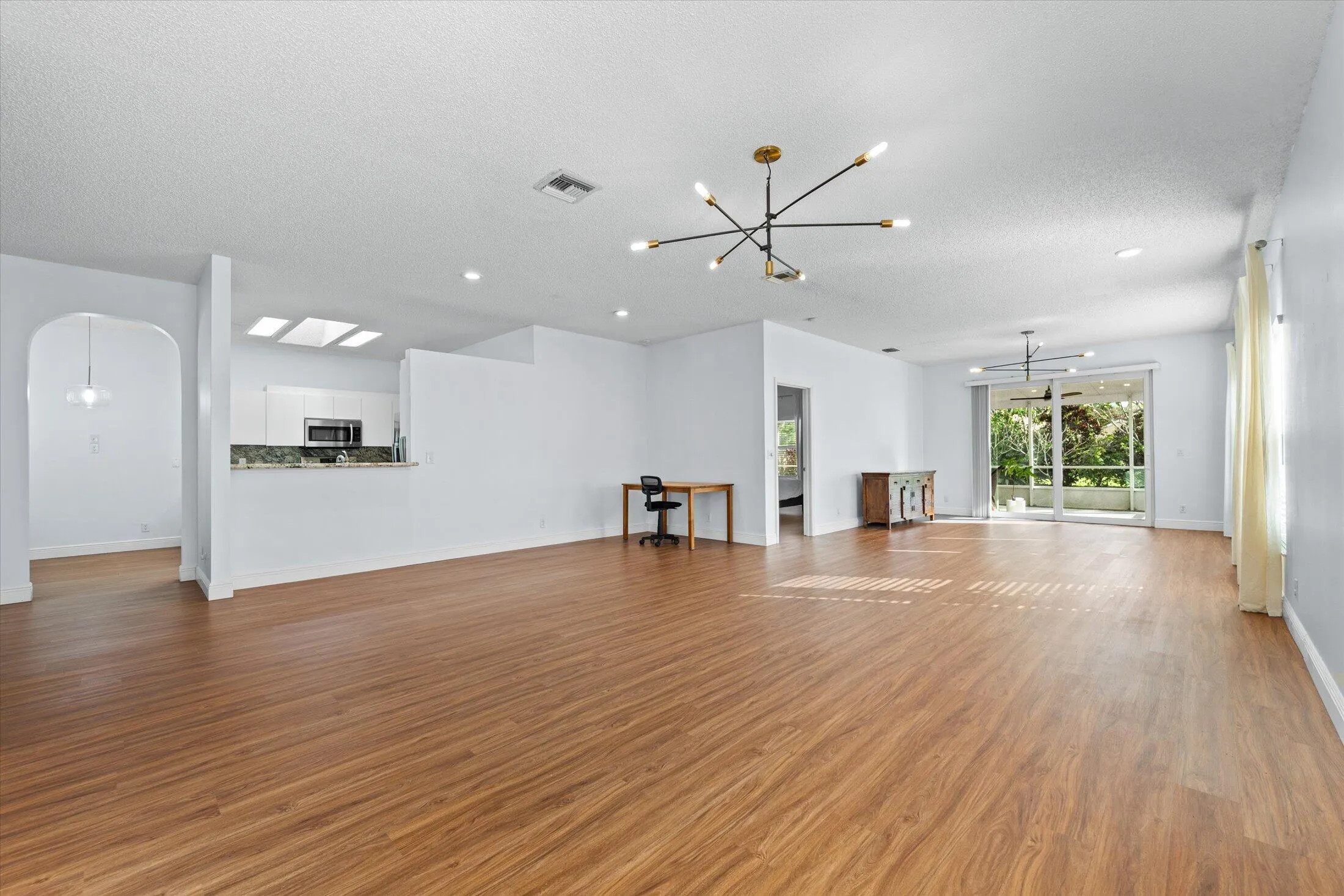 7612 Mansfield Hollow Road
