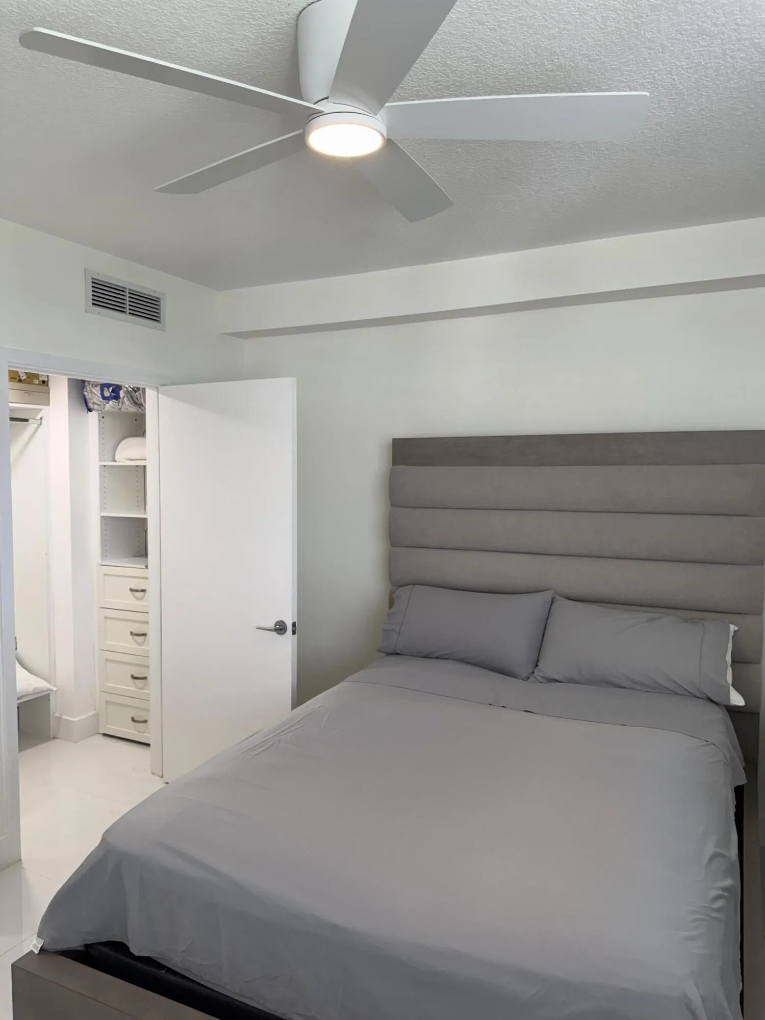 1551 N Flagler Drive #1108