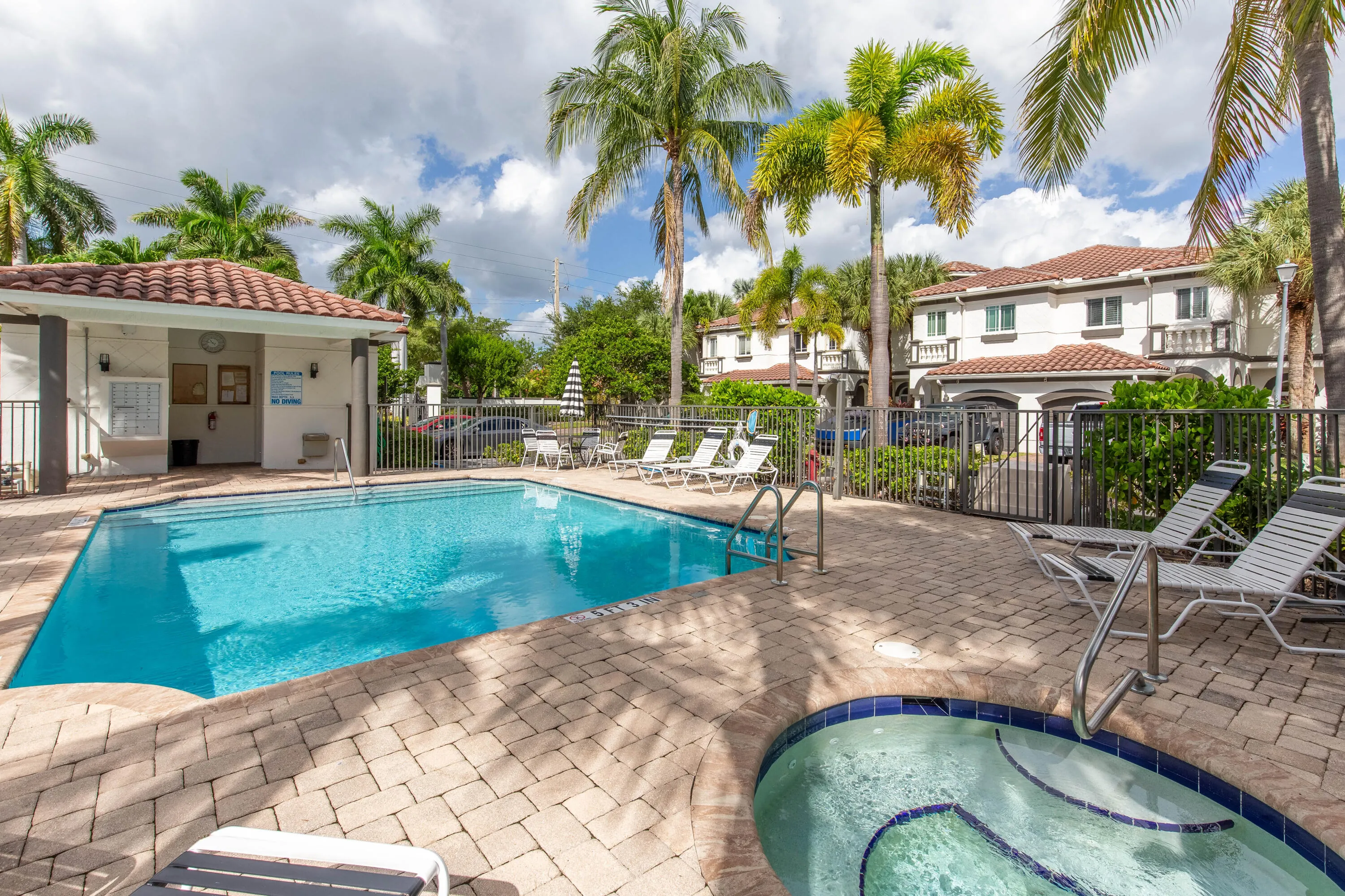 4000 Murano Bay Drive