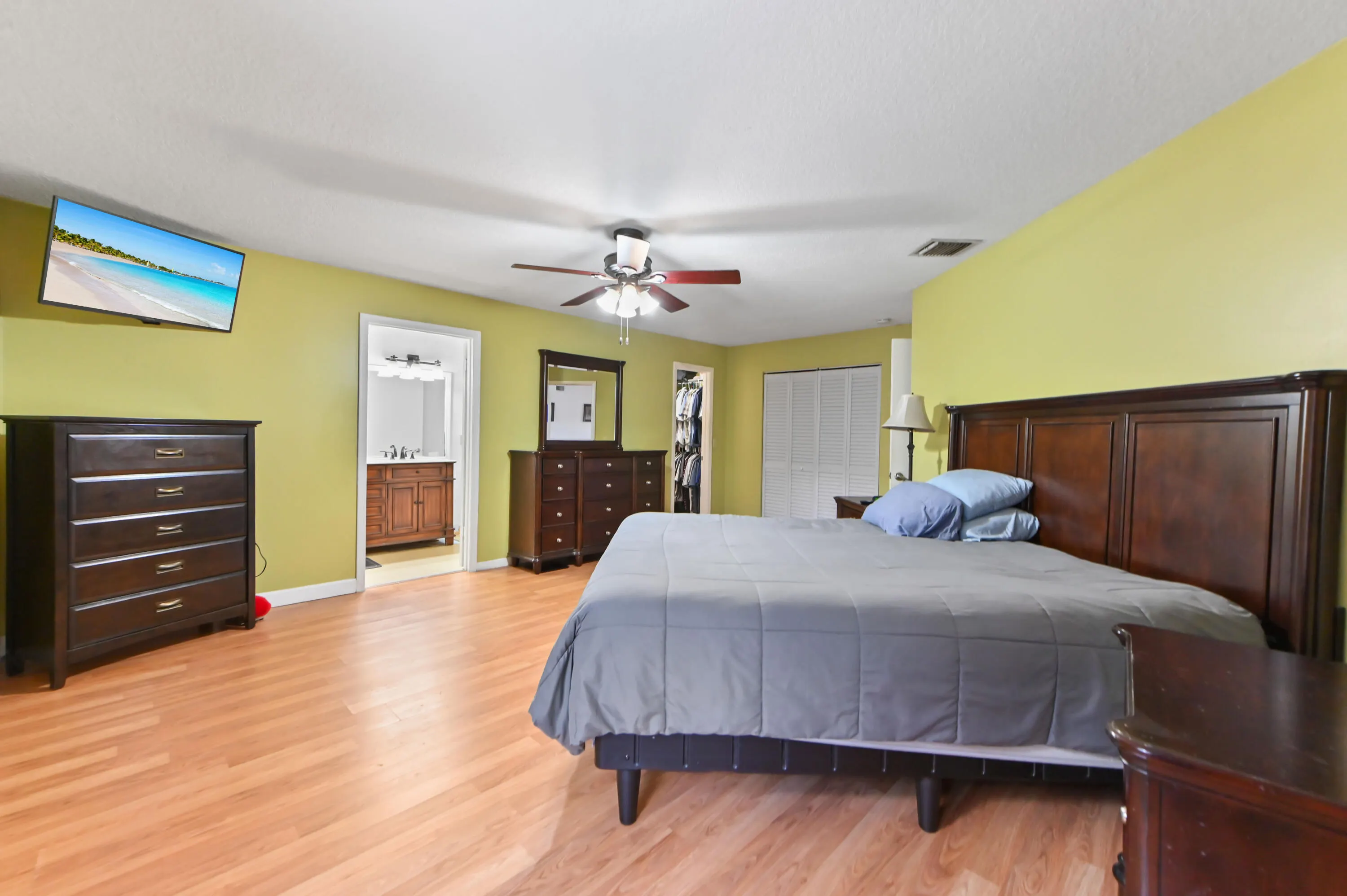 8621 Winnipesaukee Way