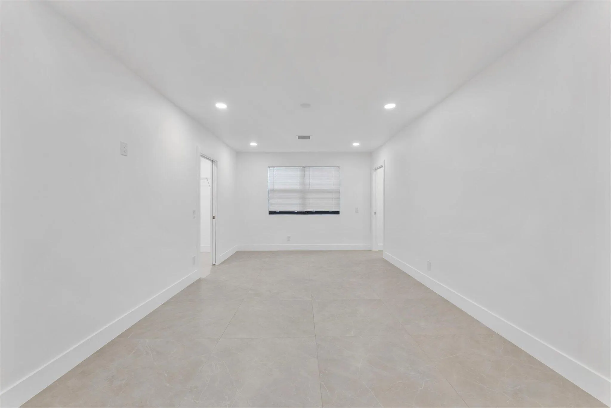 162 SE 27TH Way