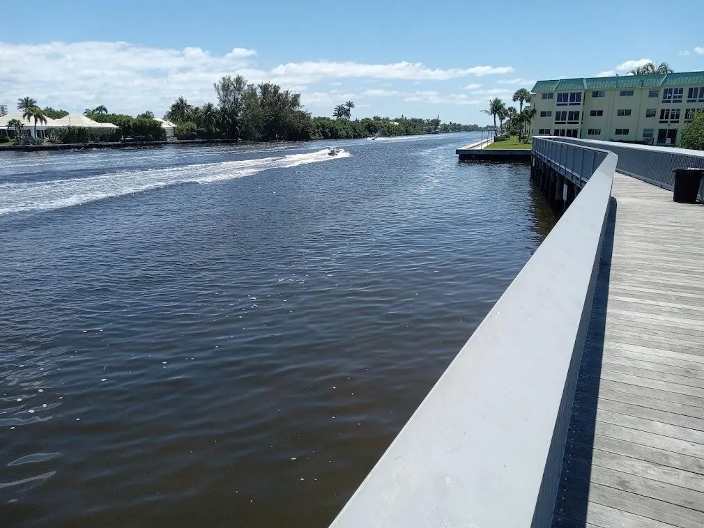 19 COLONIAL CLUB Drive #200
