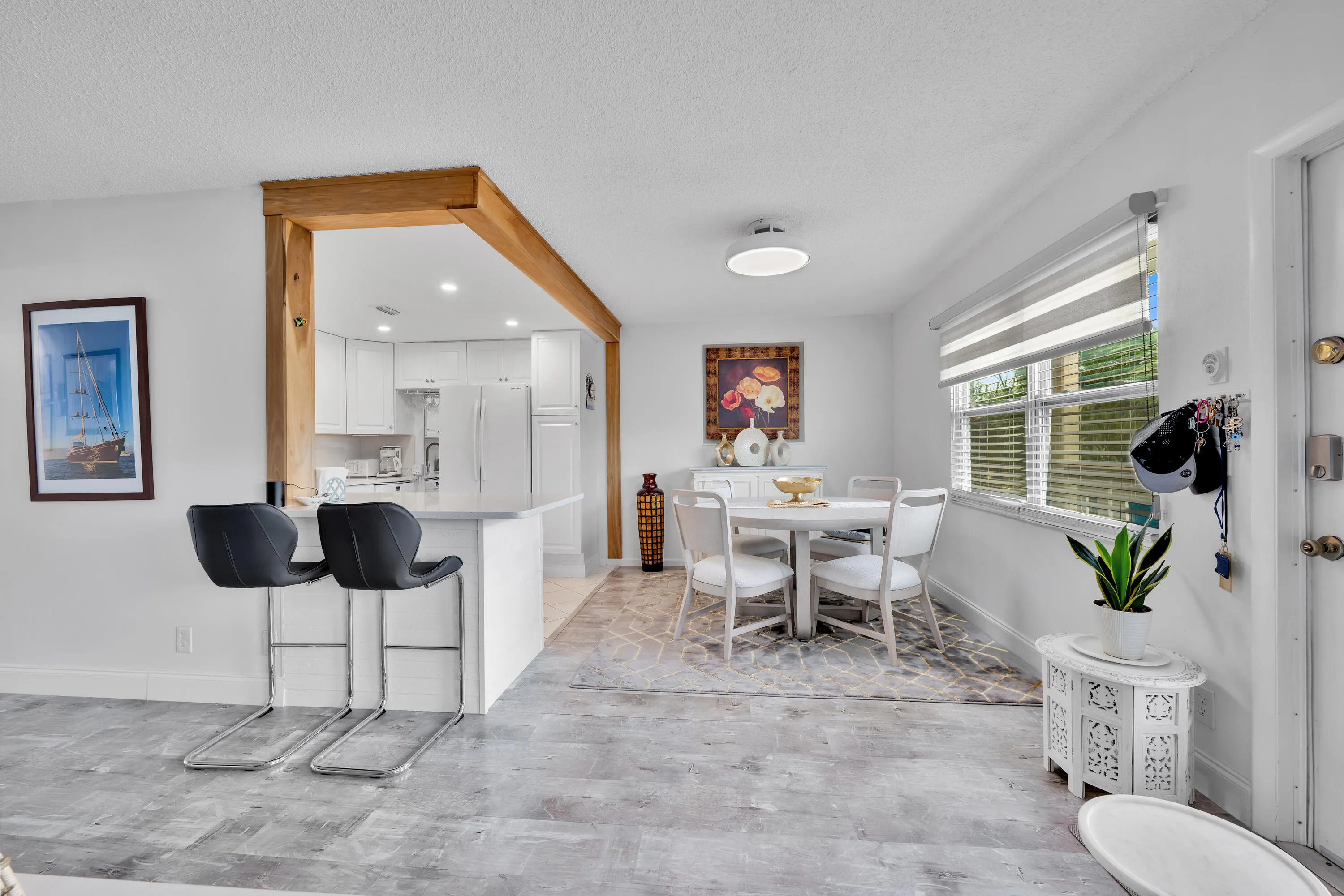 363 WELLINGTON J