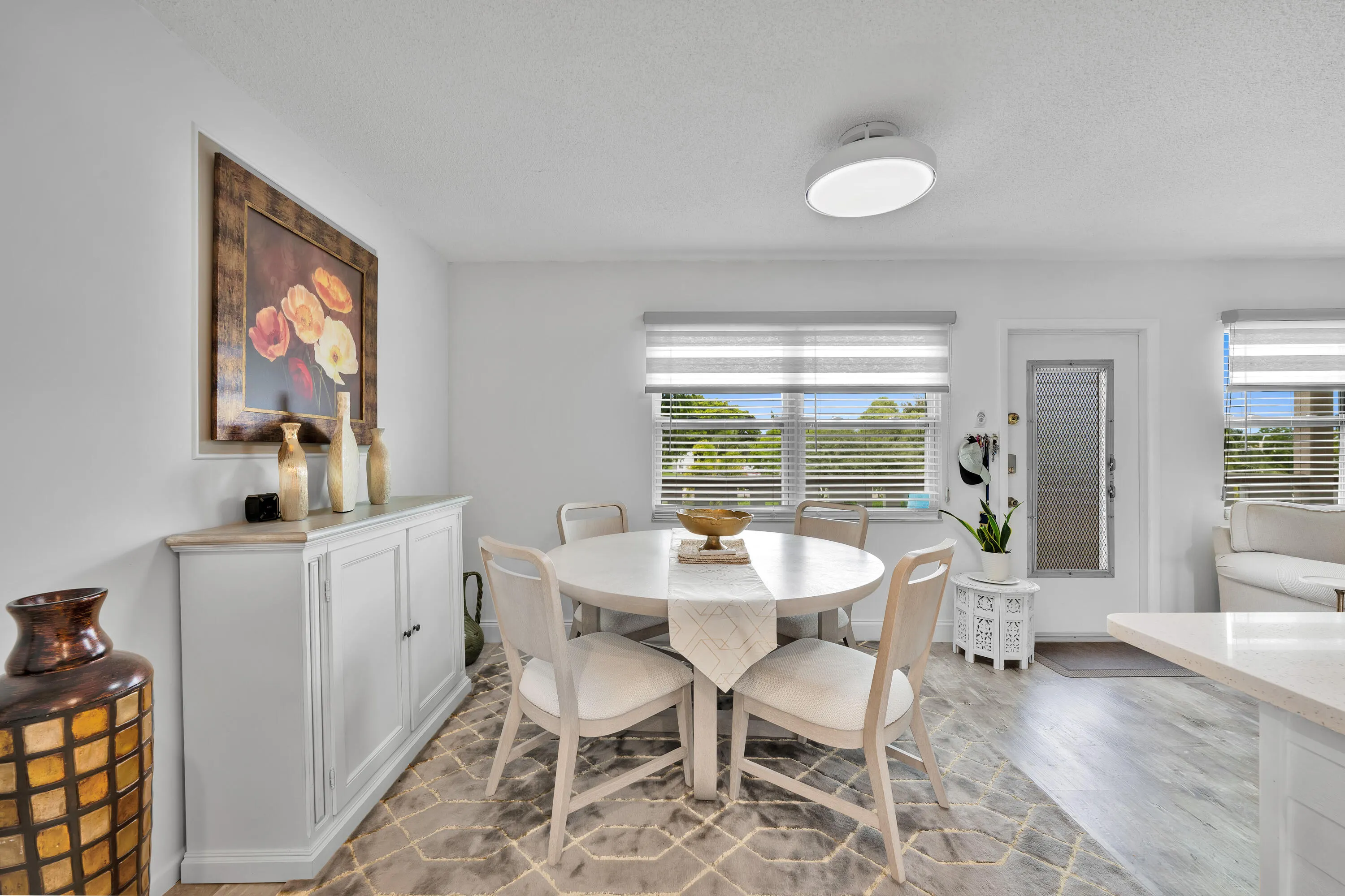 363 WELLINGTON J
