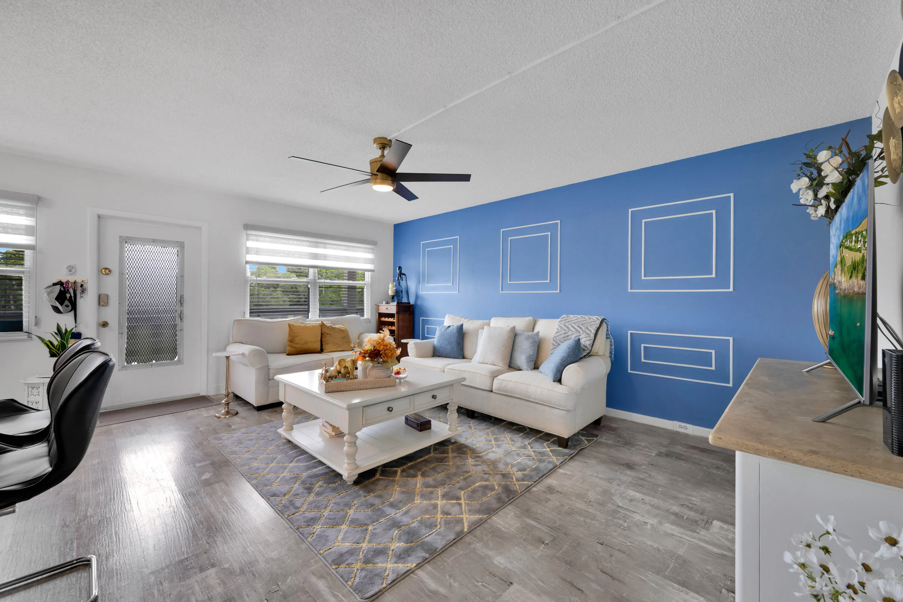 363 WELLINGTON J