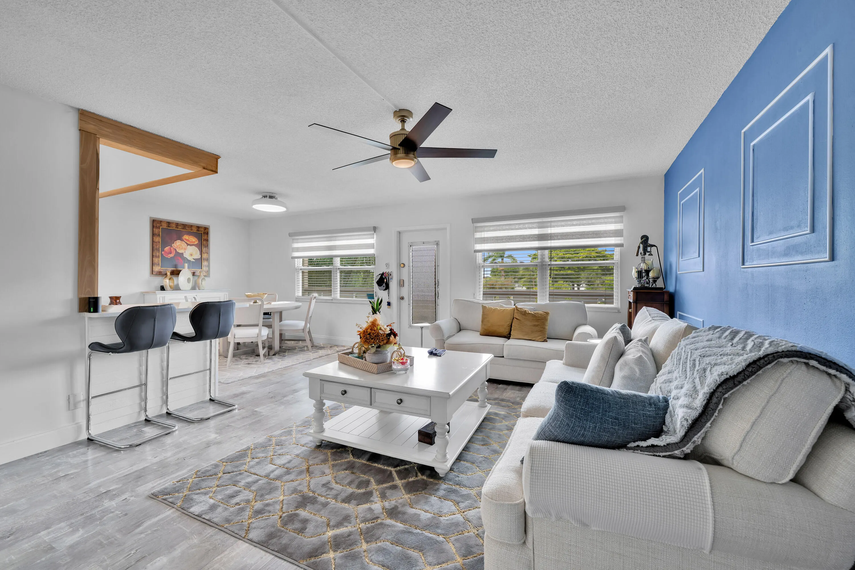 363 WELLINGTON J