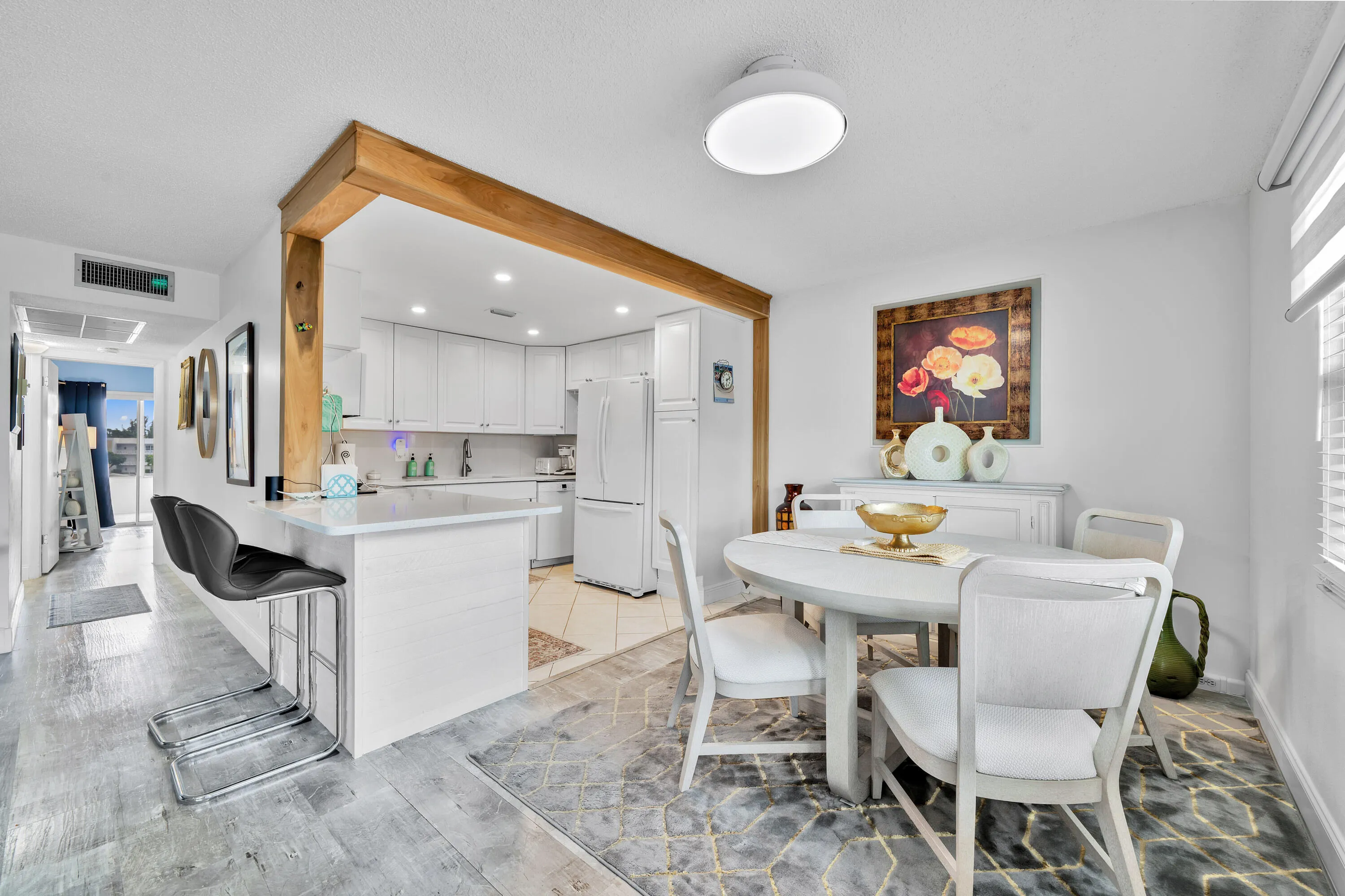 363 WELLINGTON J