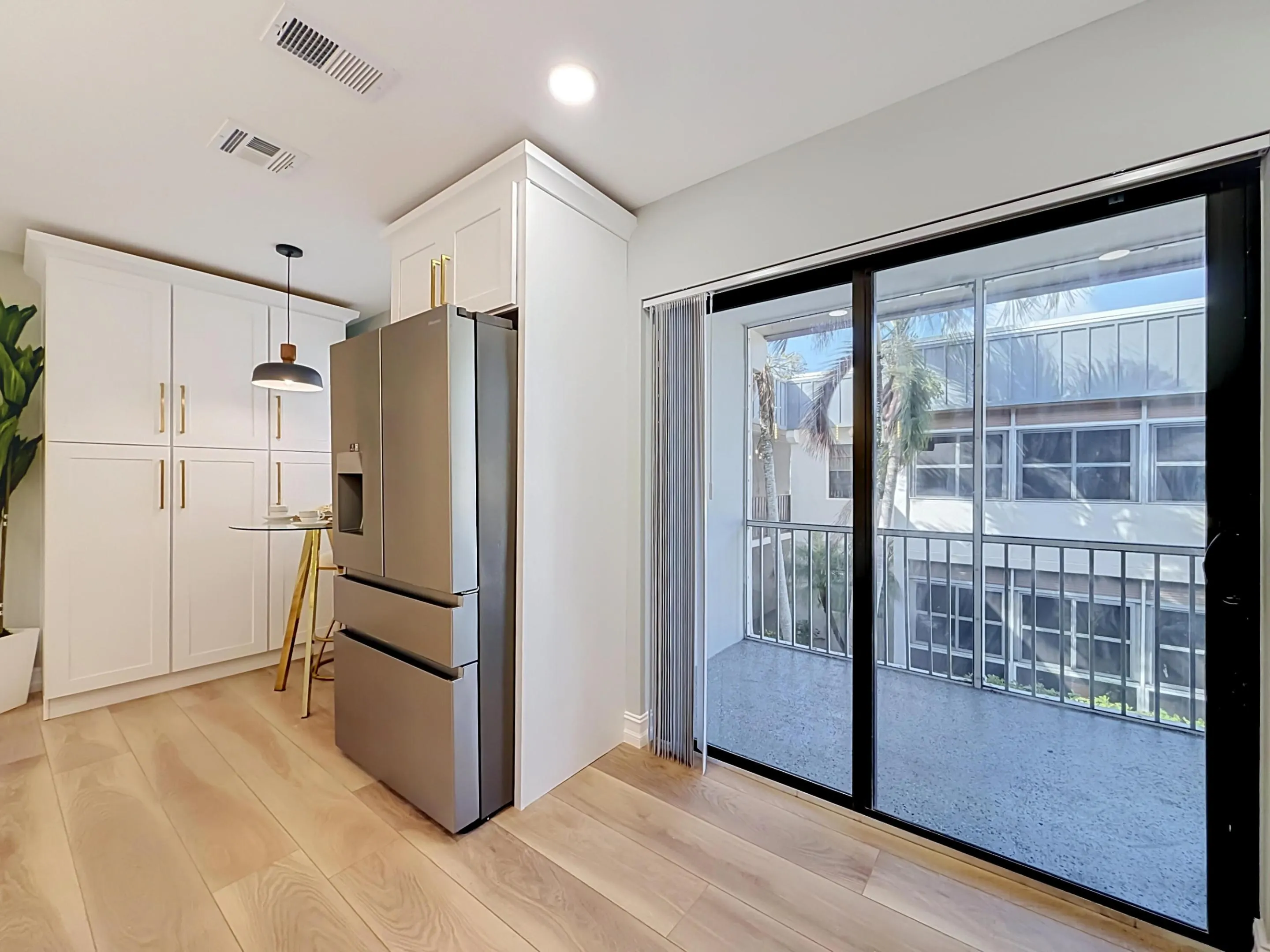 570 PIEDMONT L Park
