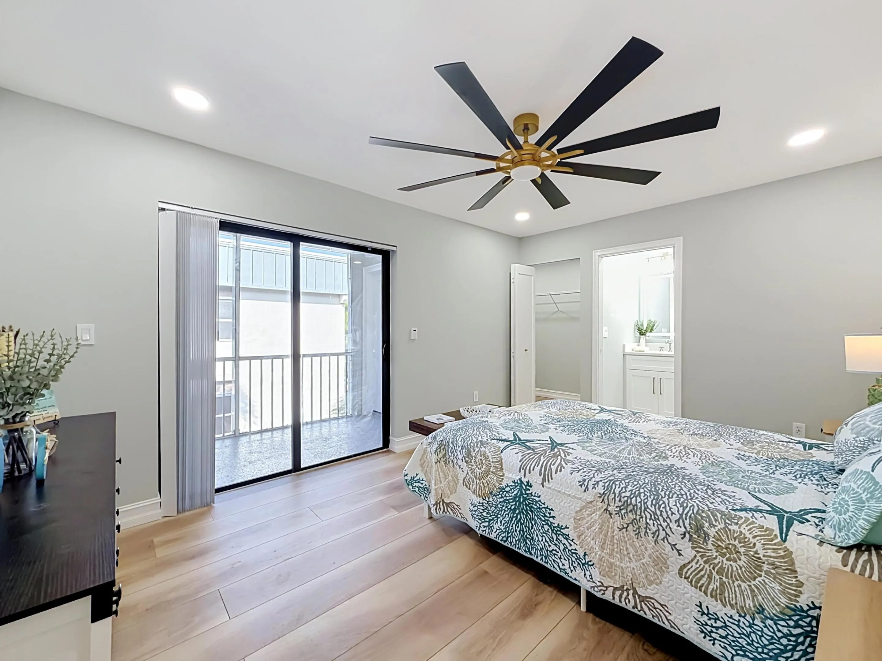 570 PIEDMONT L Park