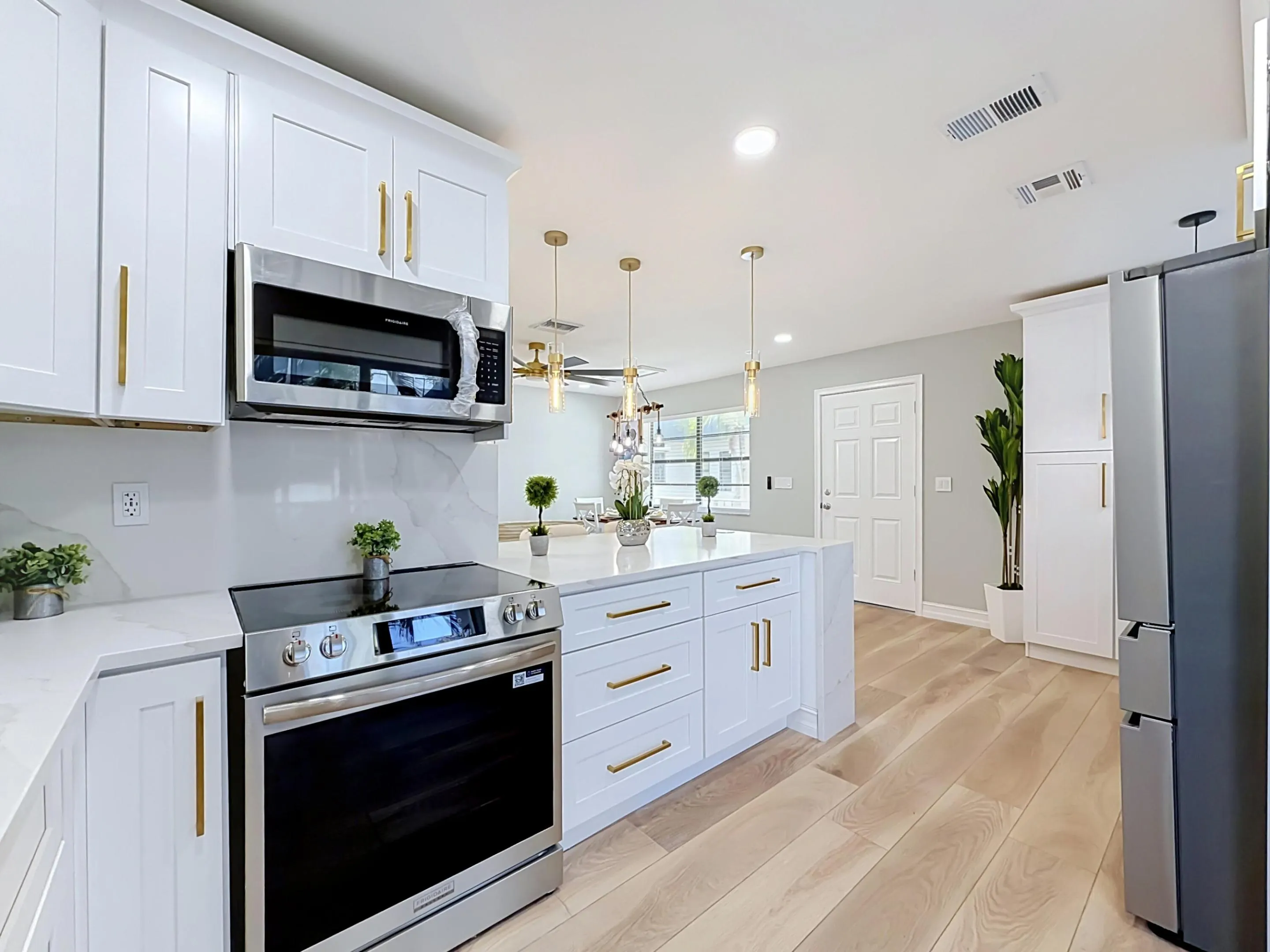 570 PIEDMONT L Park
