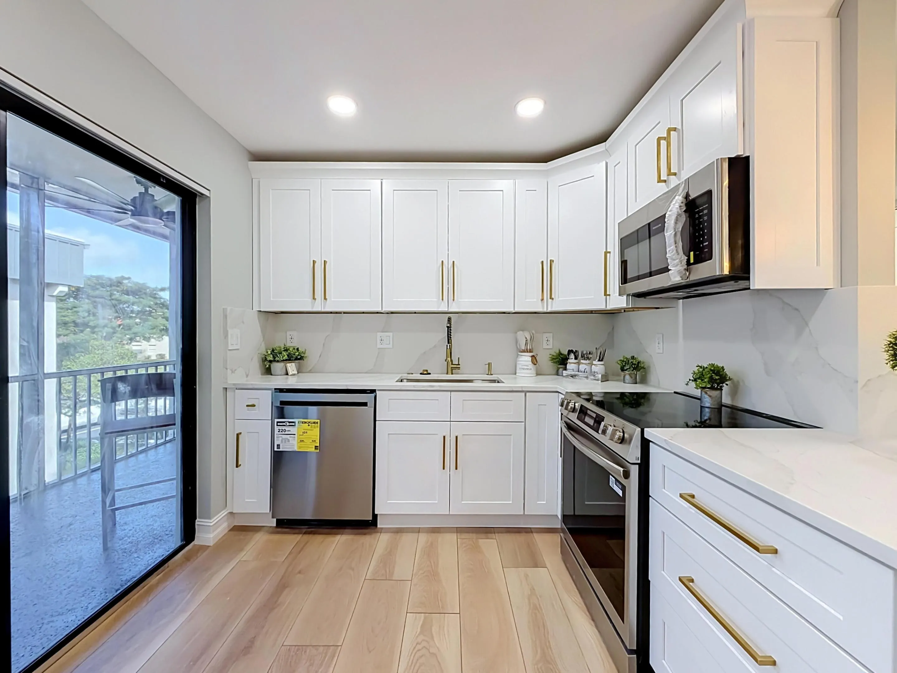 570 PIEDMONT L Park