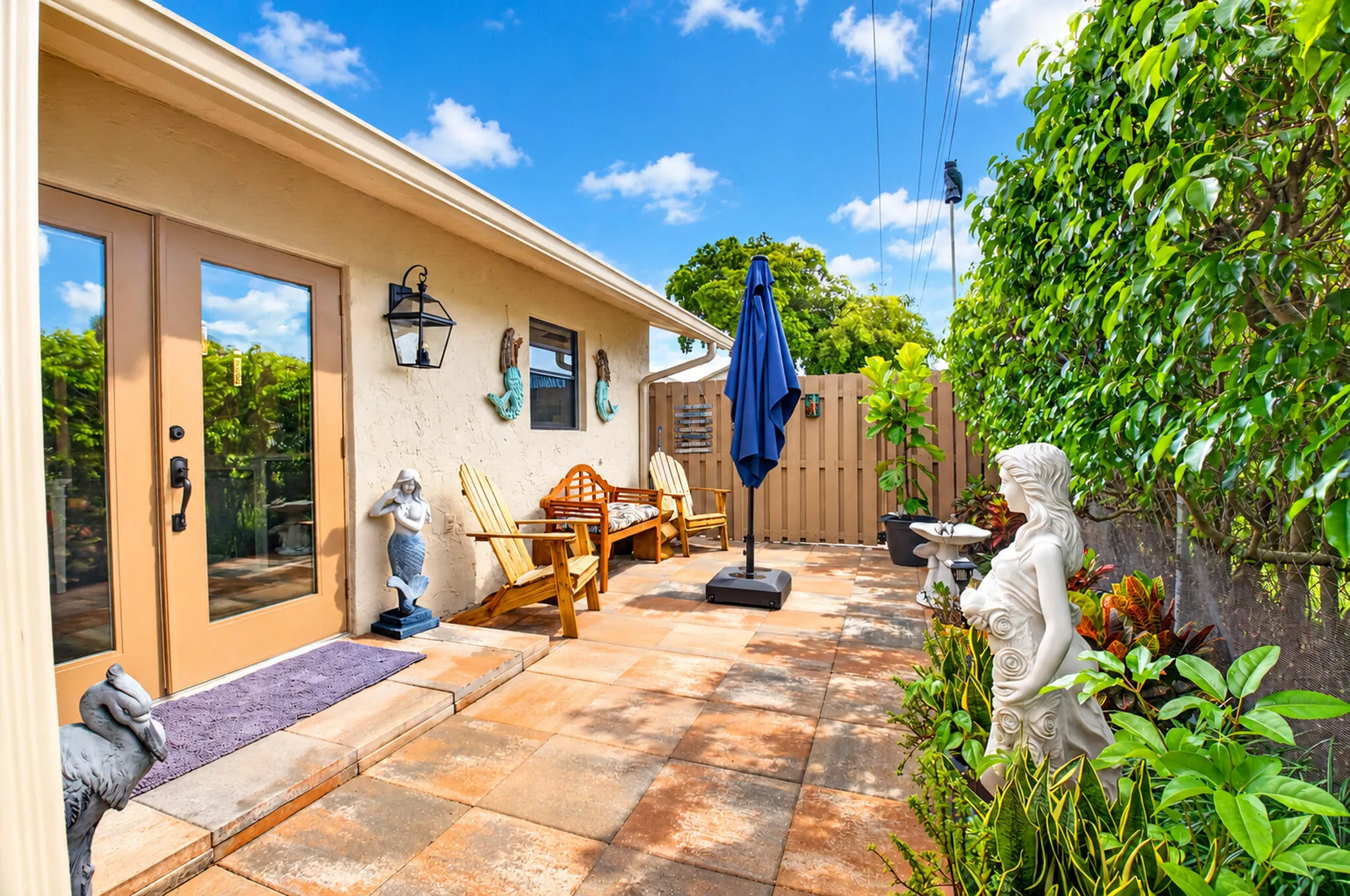 3225 NW 9TH Street