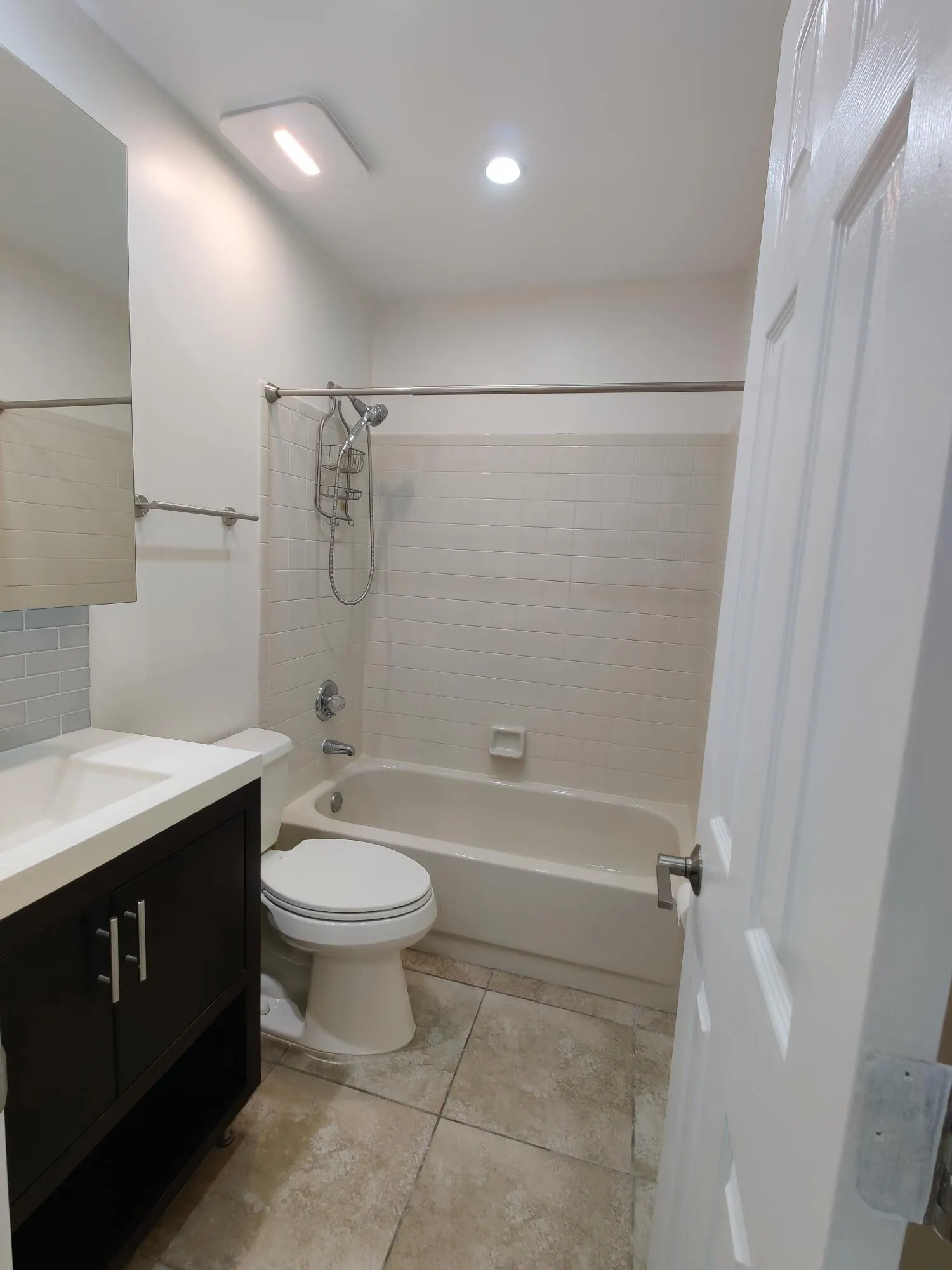 2700 S OAKLAND FOREST Drive #603