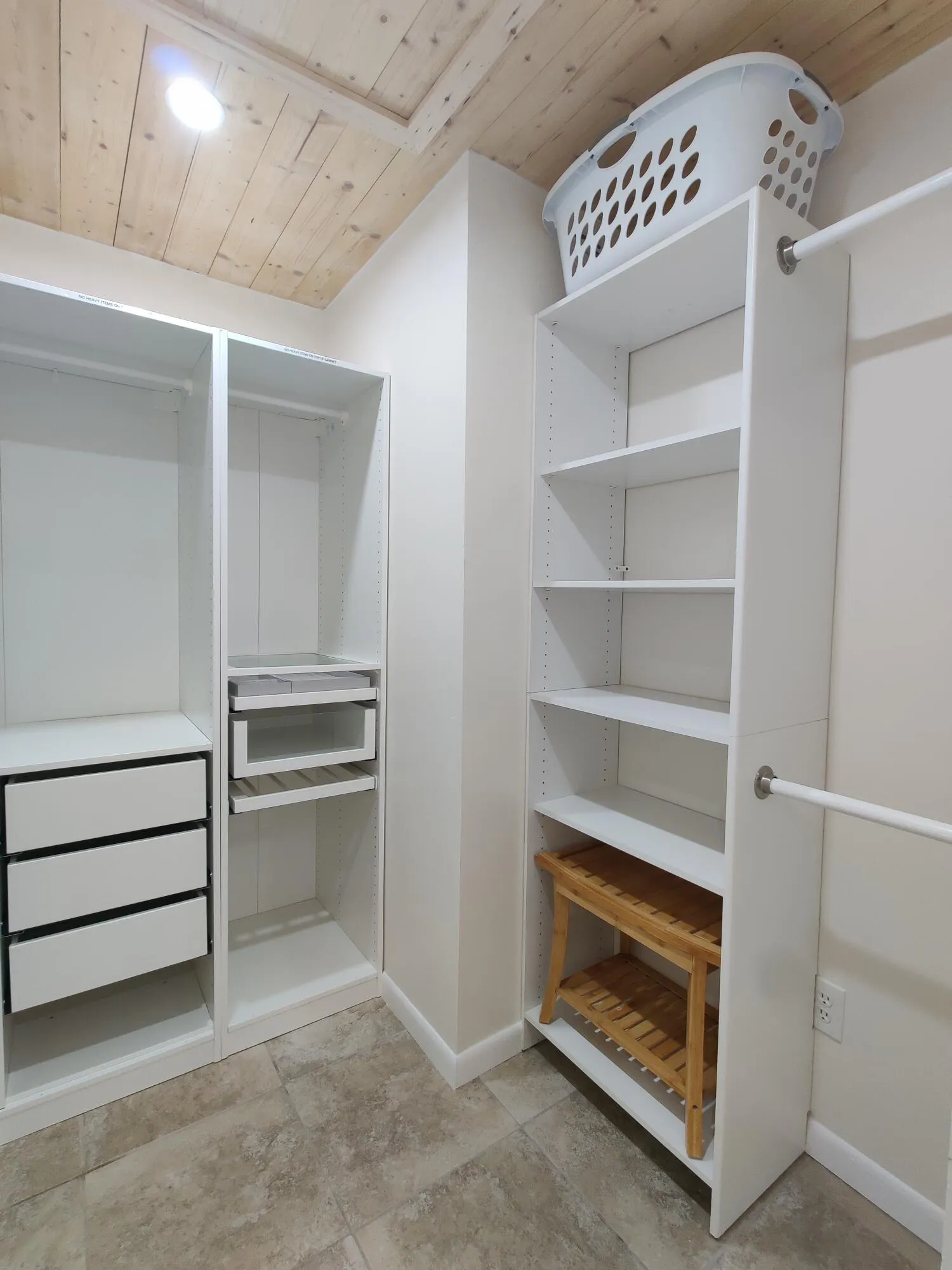 2700 S OAKLAND FOREST Drive #603