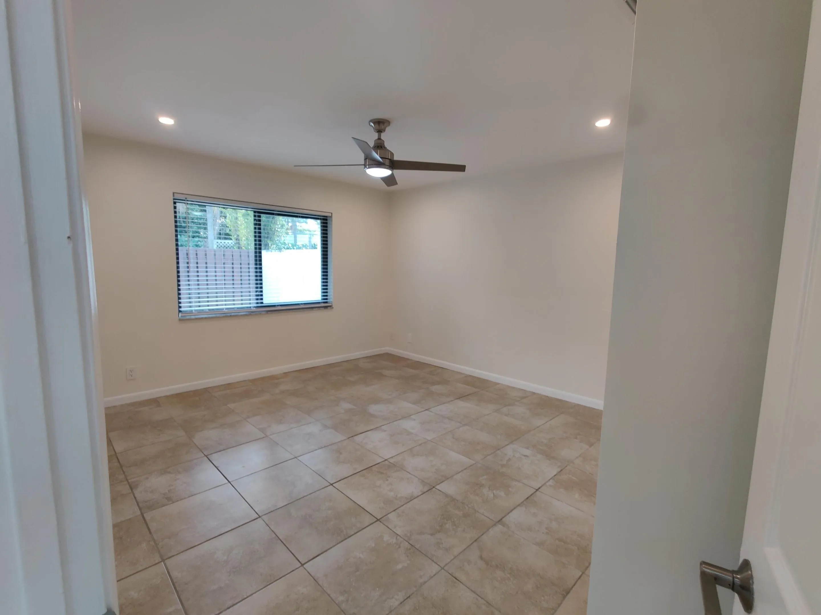 2700 S OAKLAND FOREST Drive #603