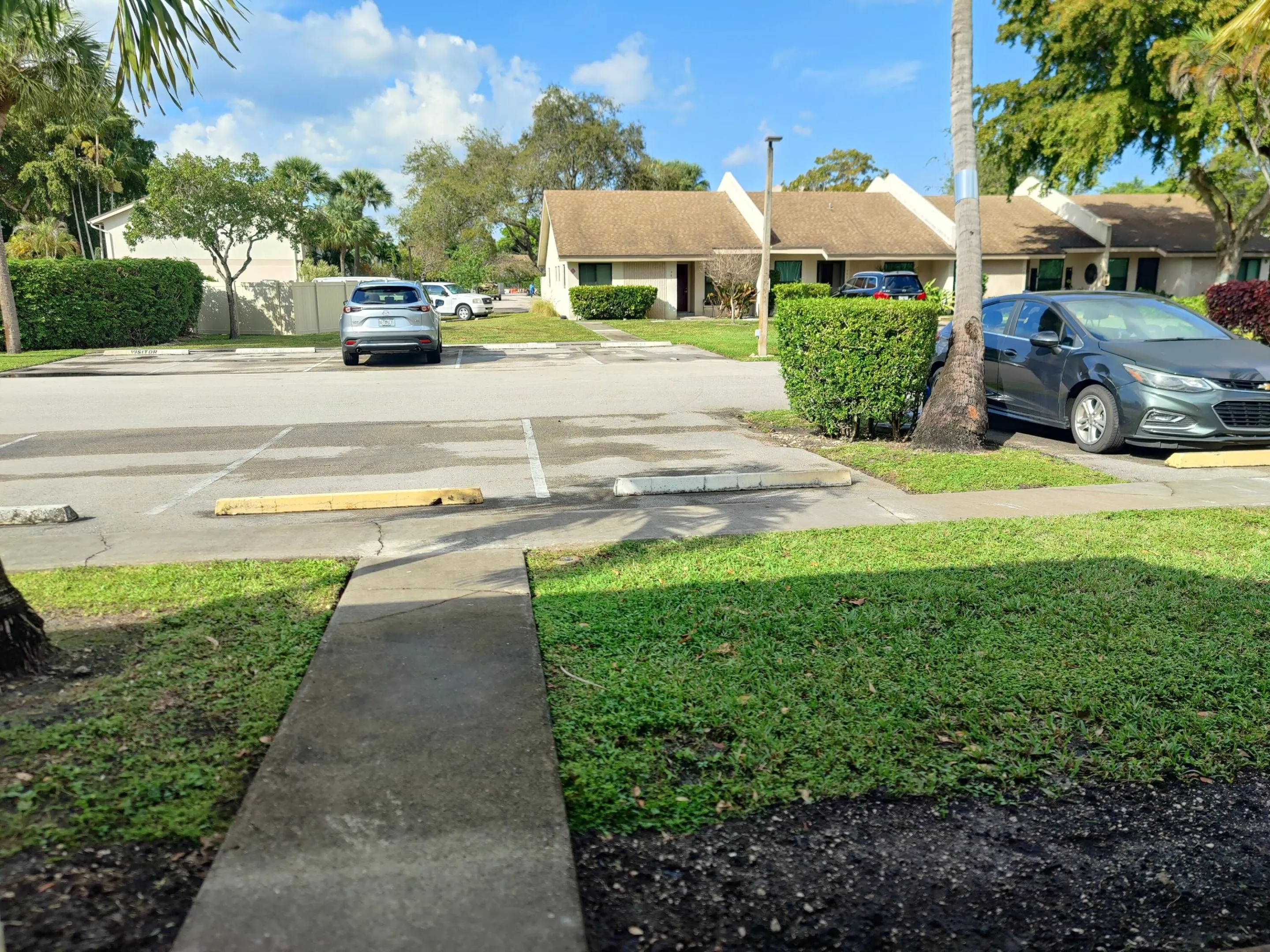 2700 S OAKLAND FOREST Drive #603