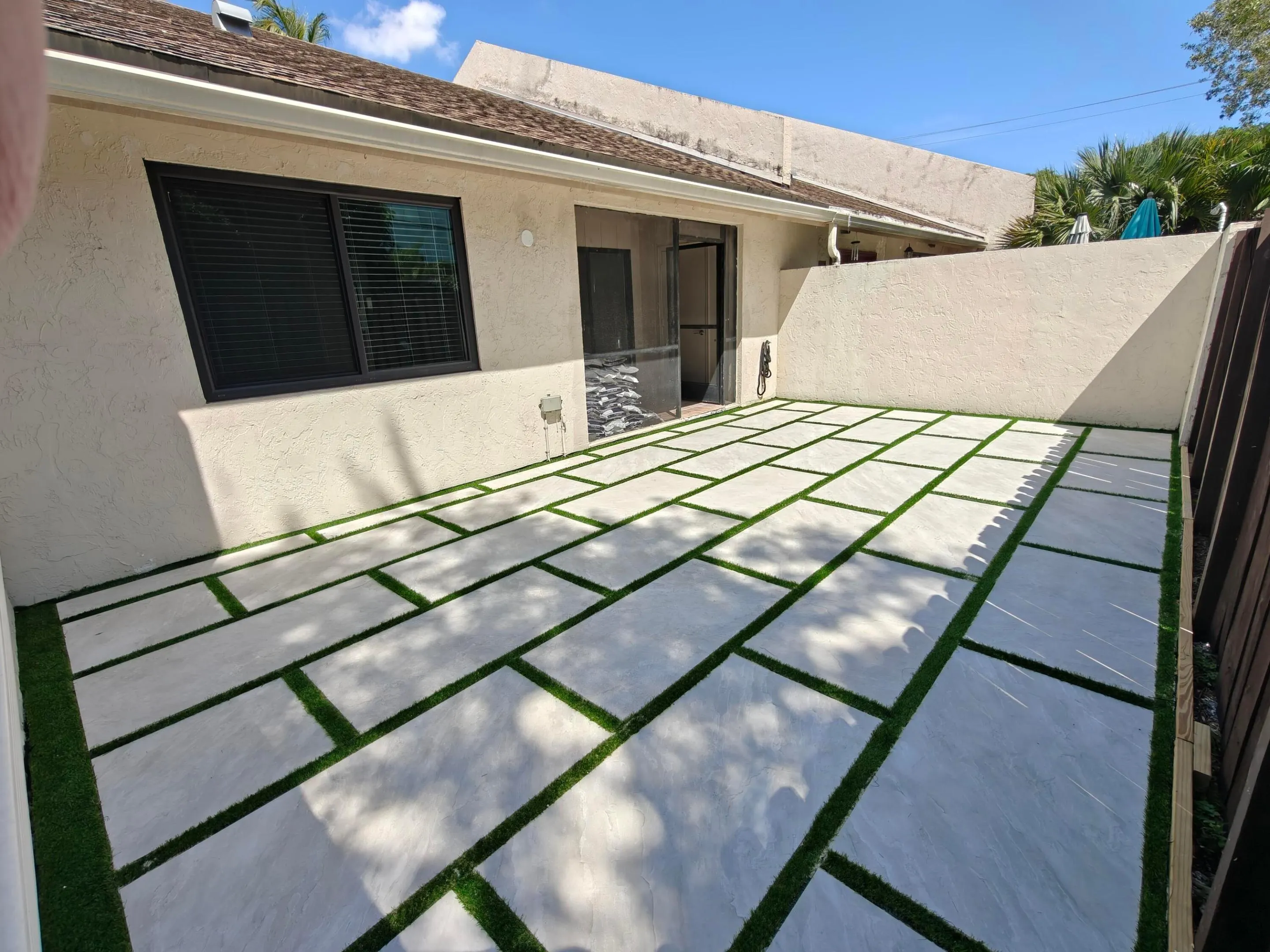2700 S OAKLAND FOREST Drive #603